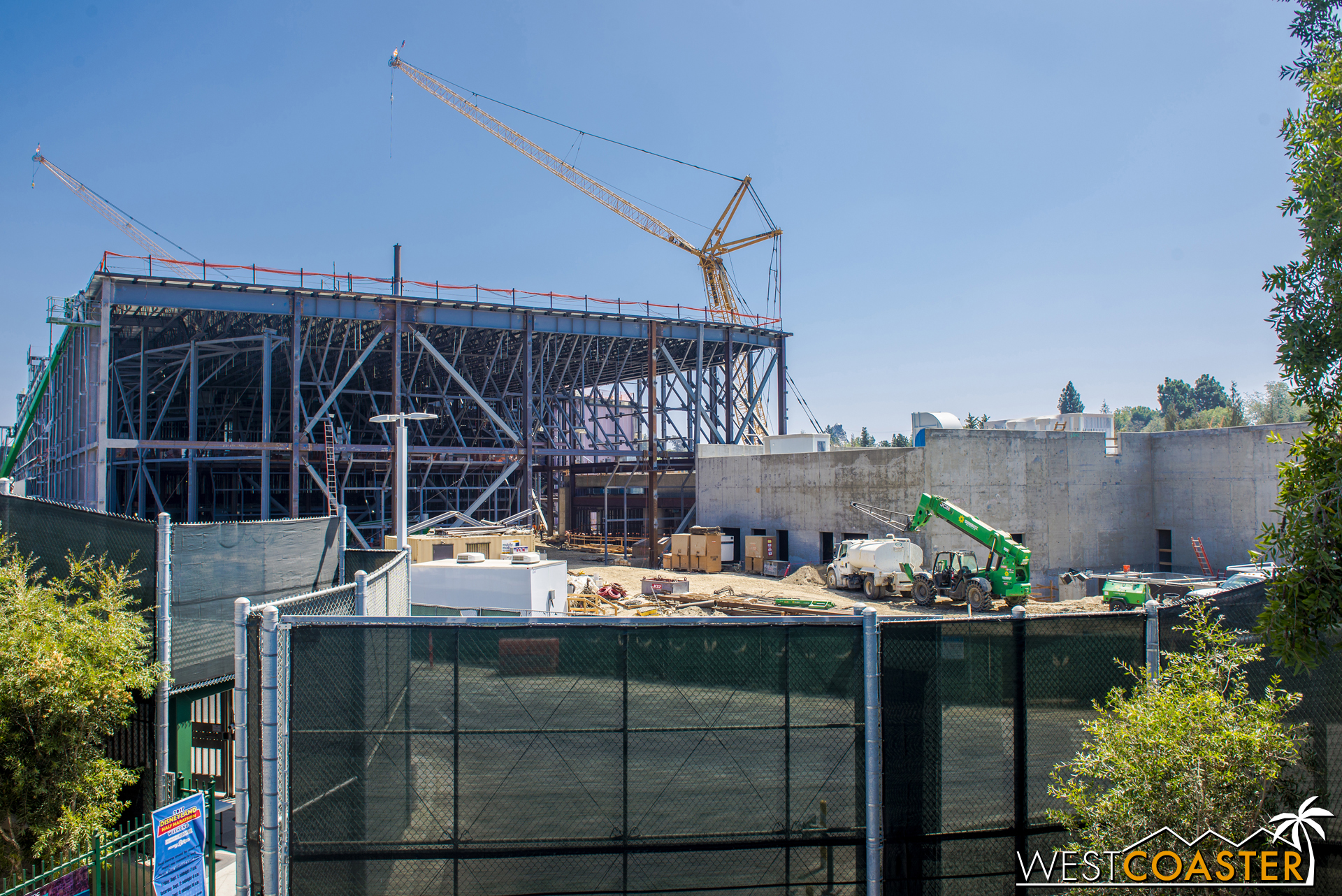  Lets peruse the site closer to ground level.&nbsp; This gives a better sense of scale at how grand everything is. 