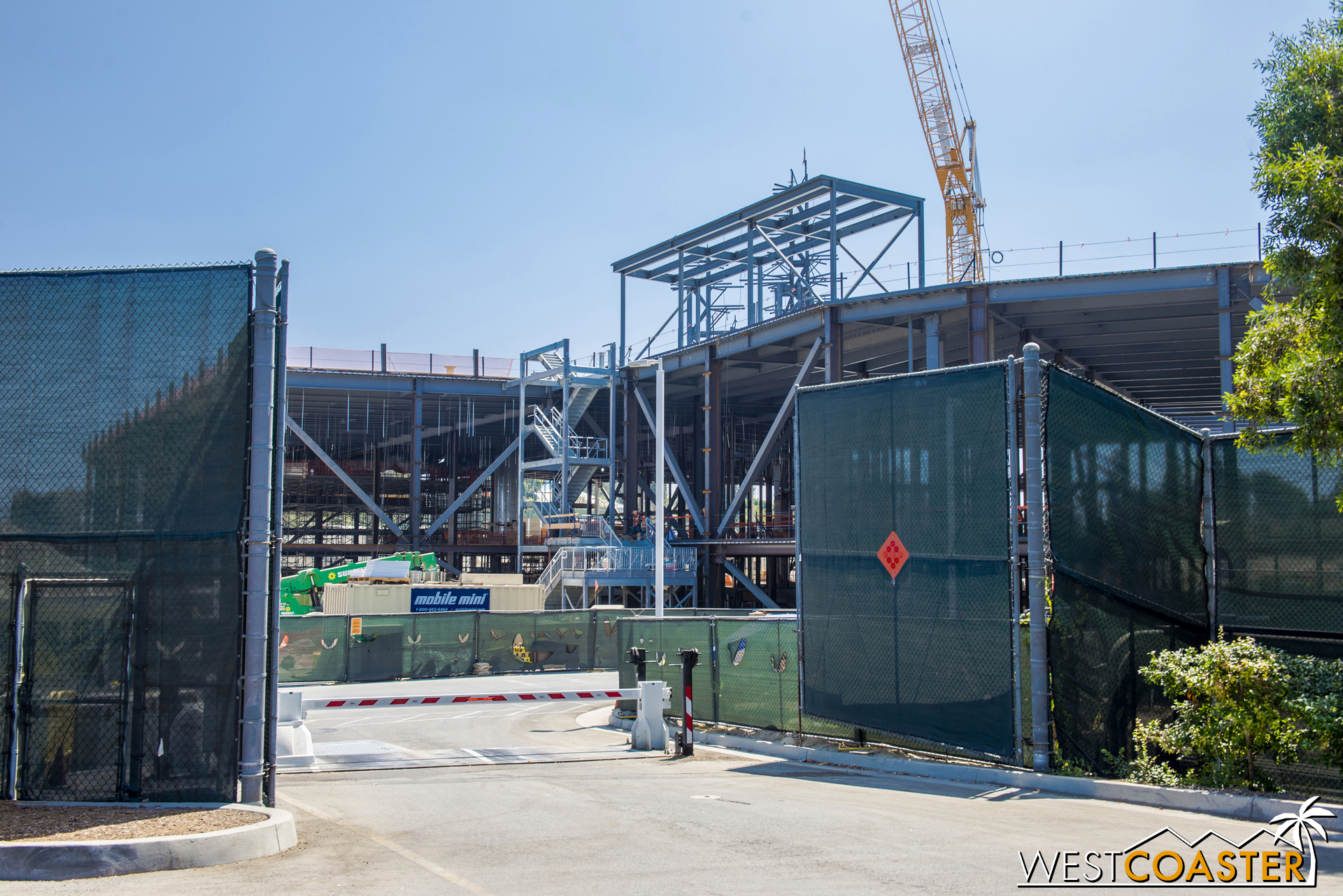  A quick glimpse through an open gate, from the street.&nbsp; A security guard promptly Dikembe Mutombo'd me by coming out, finger wagging, telling me I could take photos.&nbsp; I'm pretty sure that's not the case for someone standing on the public r