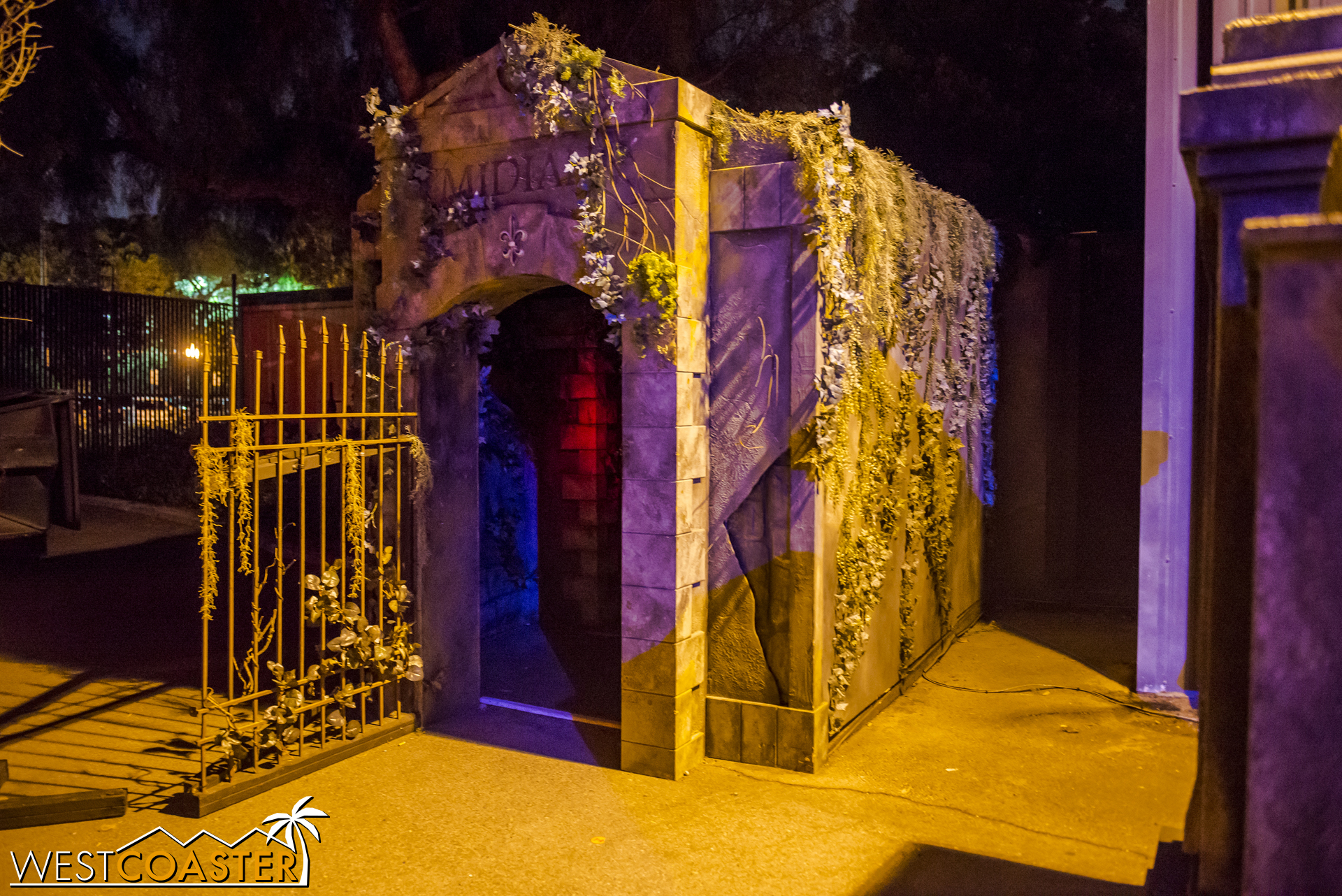  The entrance to Voodoo is through the exit this year.&nbsp; In addition, Fright Lane guests should access Voodoo over by the entrance facade of Trick or Treat, while regular guests access the stand-by line opposite Paranormal Inc. 