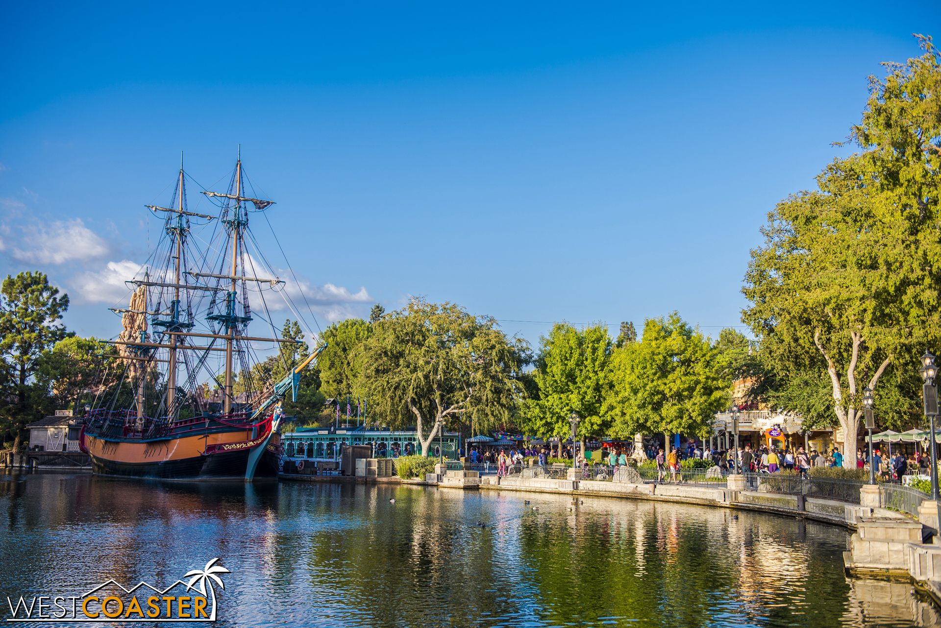  The Rivers of America are beautiful in the afternoon golden hour light. 