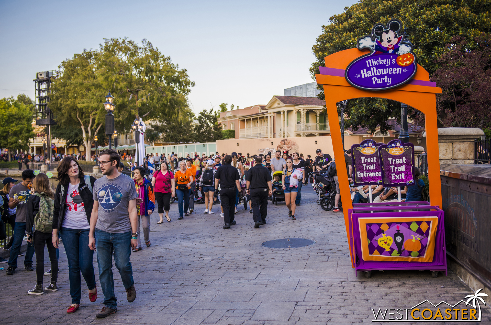  One of many trick-or-treating zones. 