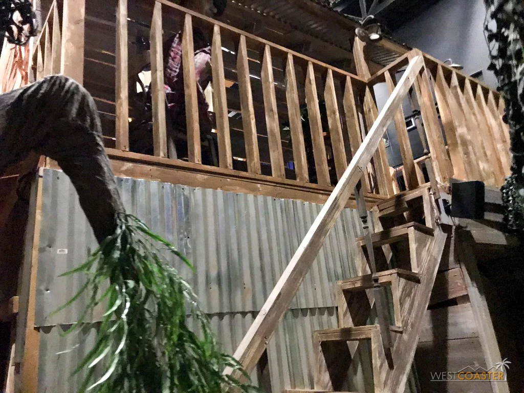 The trick with this maze is that it's in their old IMAX building. So you've got a maze with sets whose tops aren't lit and disappears naturally into the dark of the room. It ends up leaving you feeling very open and vulnerable. Quite a different feeling than most mazes where you're confined more. 
