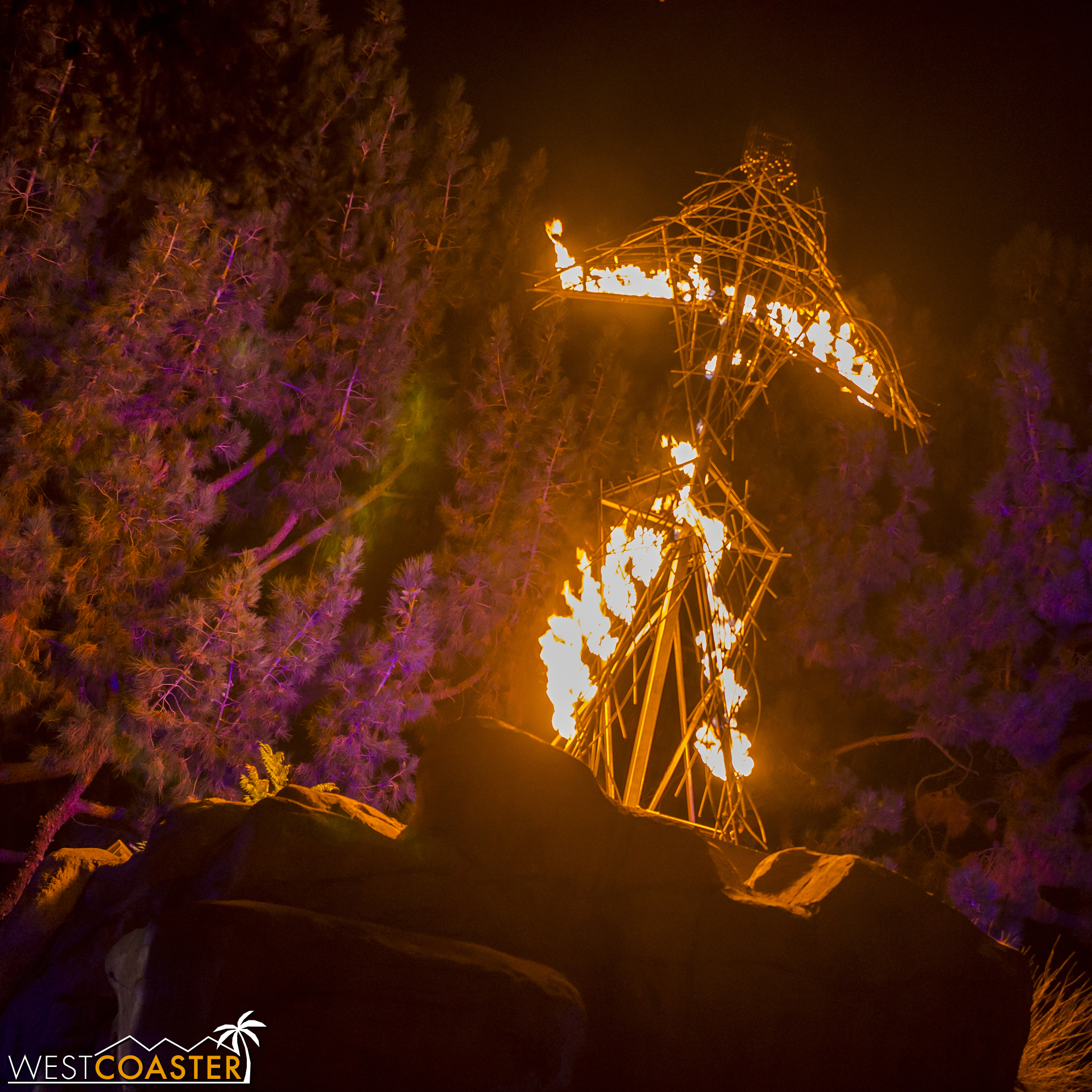  The wicker man bursts into flames as a climactic emphasis on this warning. 