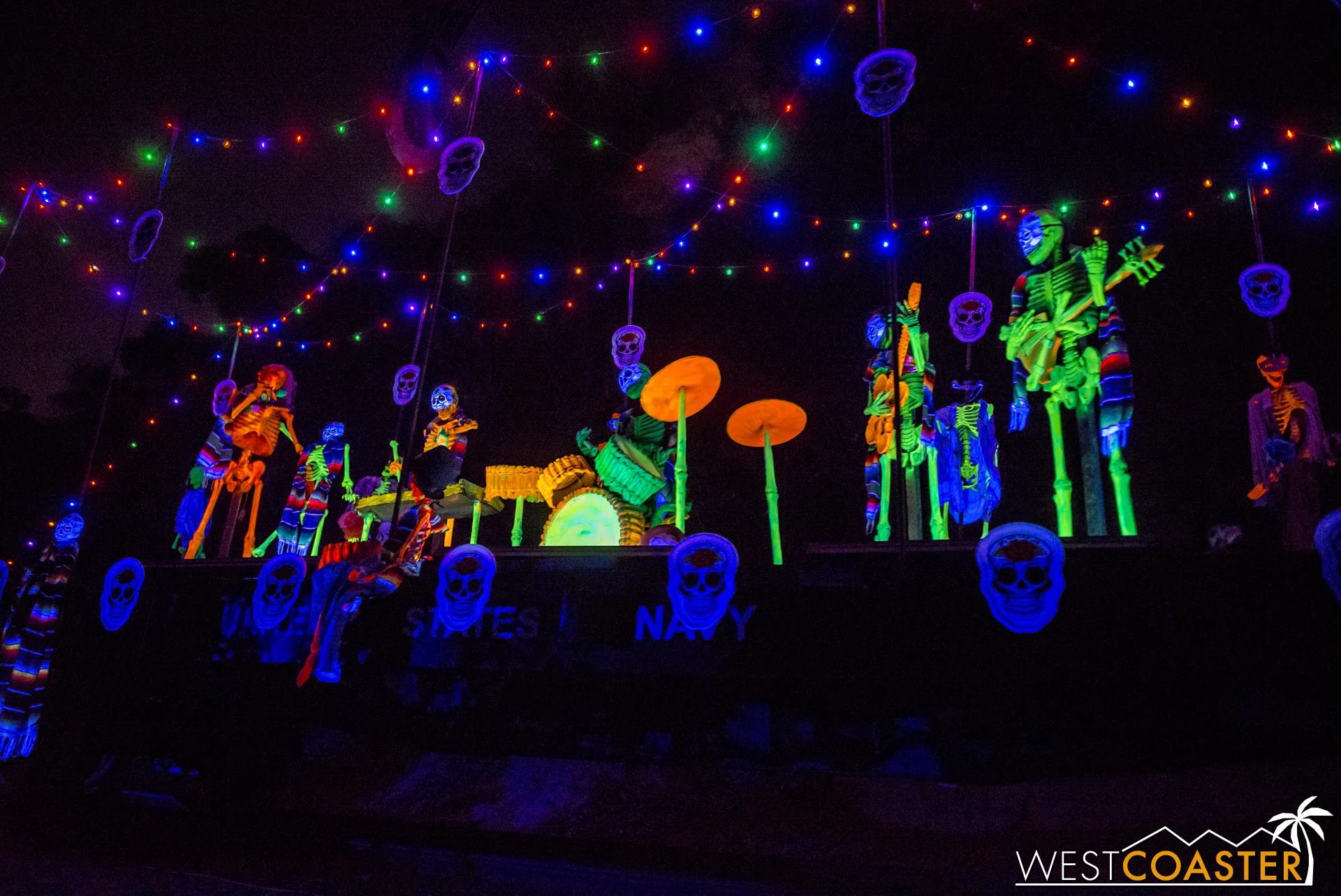 A fun Día de los Muertos scenes celebrates the Mexican ritual holiday that comes right after Halloween.