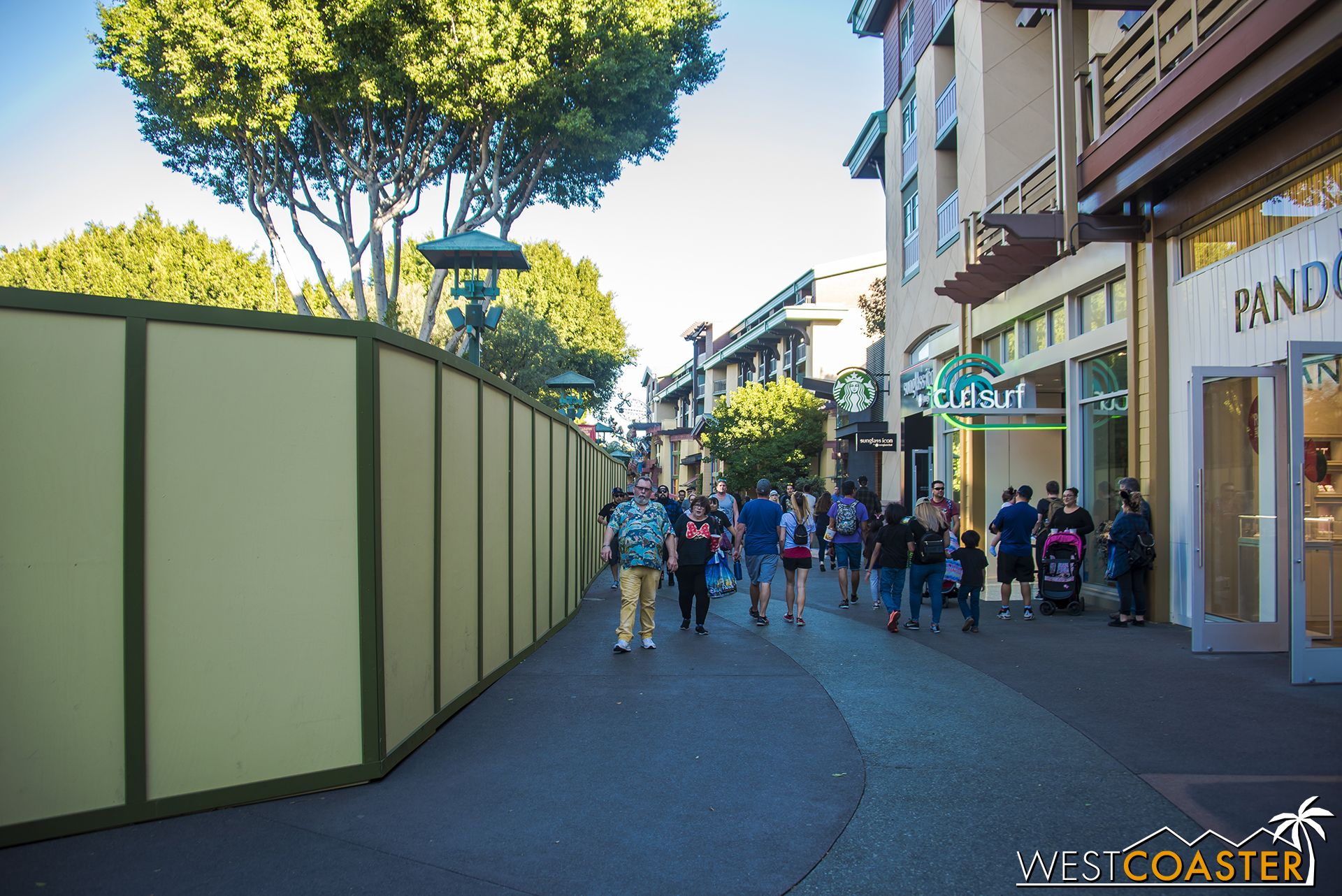  As part of Disney's move to increase profits through the low hanging fruit of offering more booze, there will be a new outdoor bar here. 