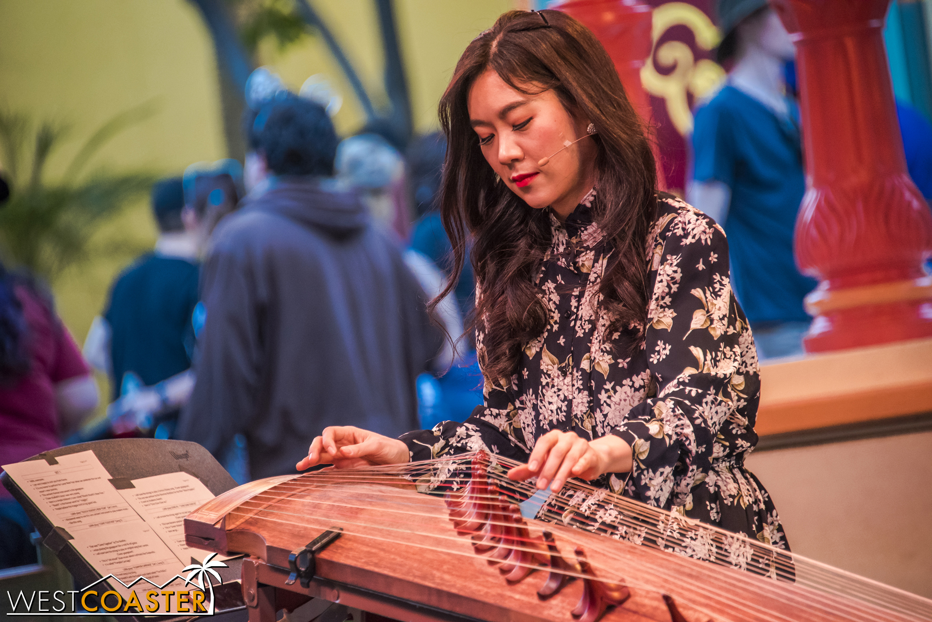  Funny enough, I hadn't heard of her until a week ago, when a friend posted a video of her gayageum cover of AC/DC's "Back in Black" on Facebook. 