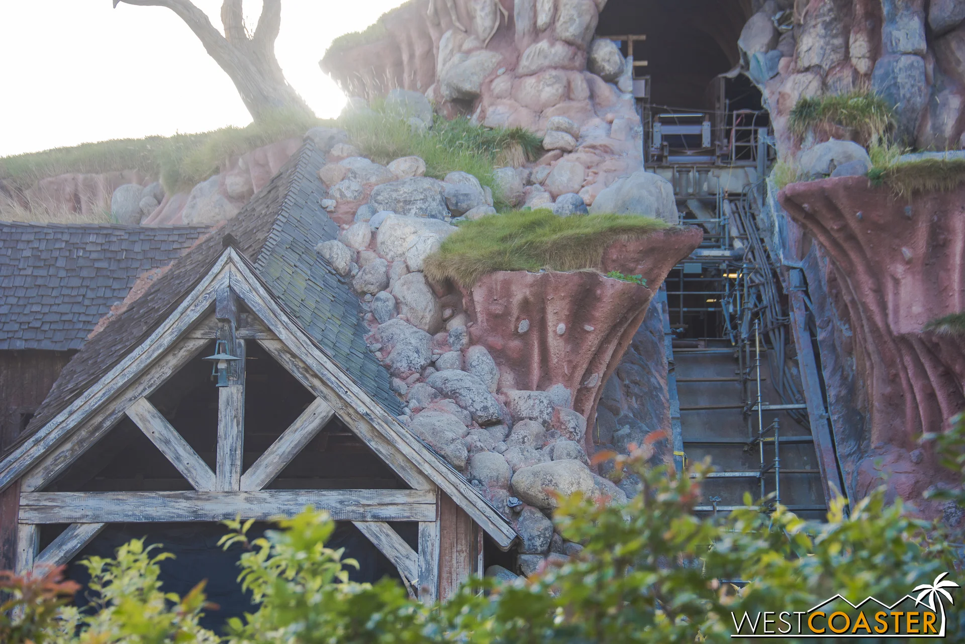 But I've never seen the ride deconstructed this extent.