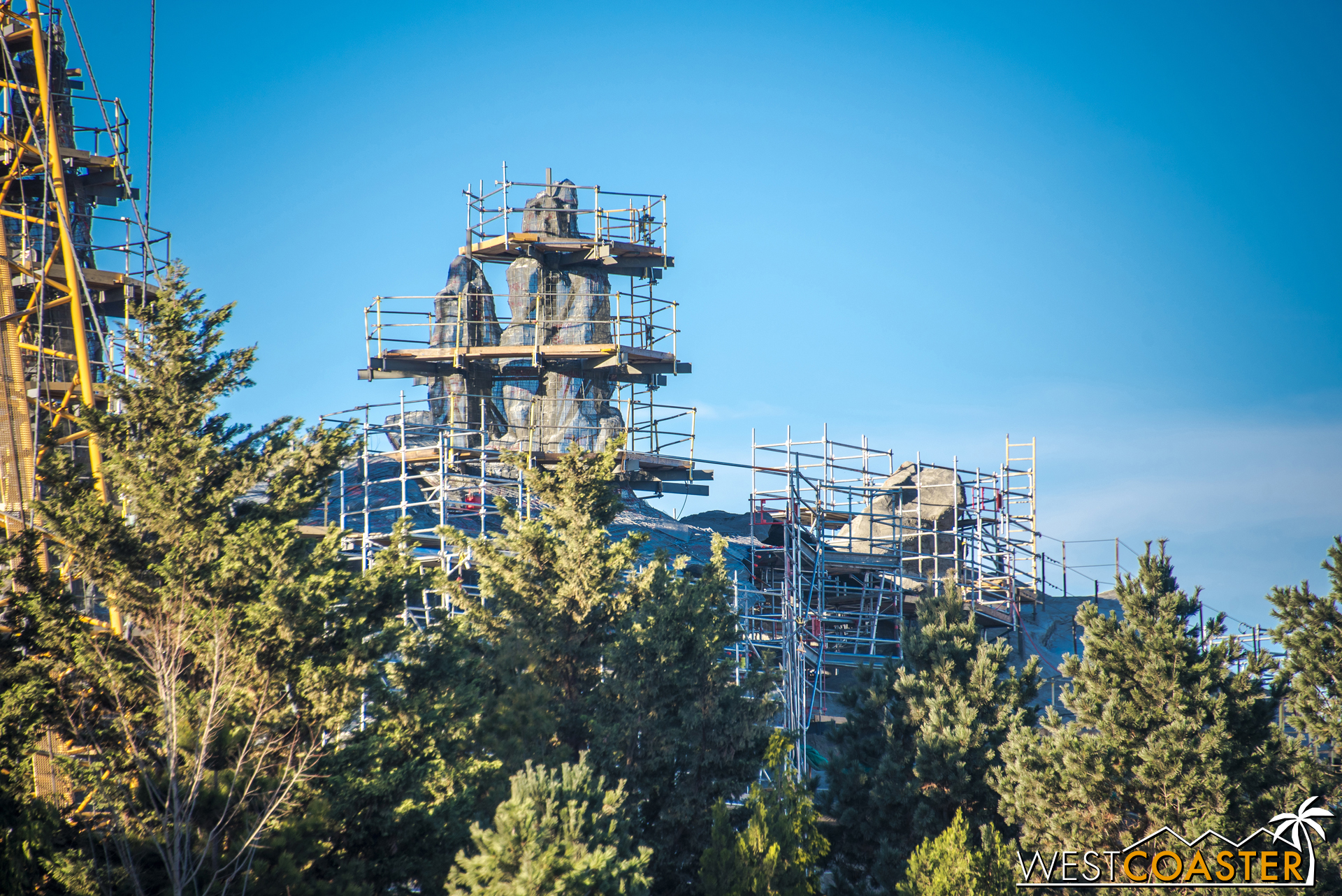 So it actually makes sense to do theming top-down, in opposite contrast to the direction you usually build things.