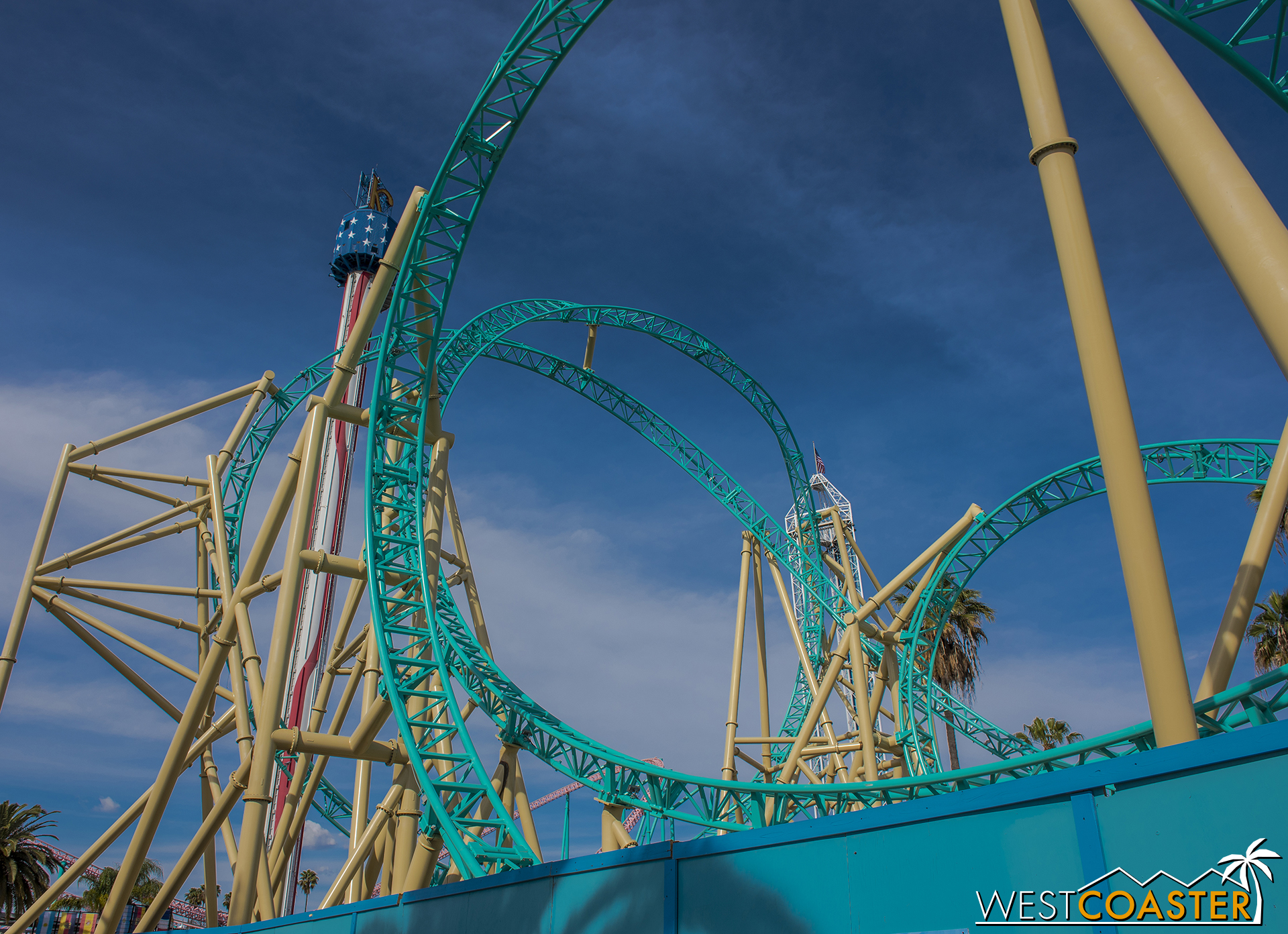  Joking aside, I do think the coaster looks really pretty, especially on a sunny day.&nbsp; The turquoise track goes well with the beachside theme. 