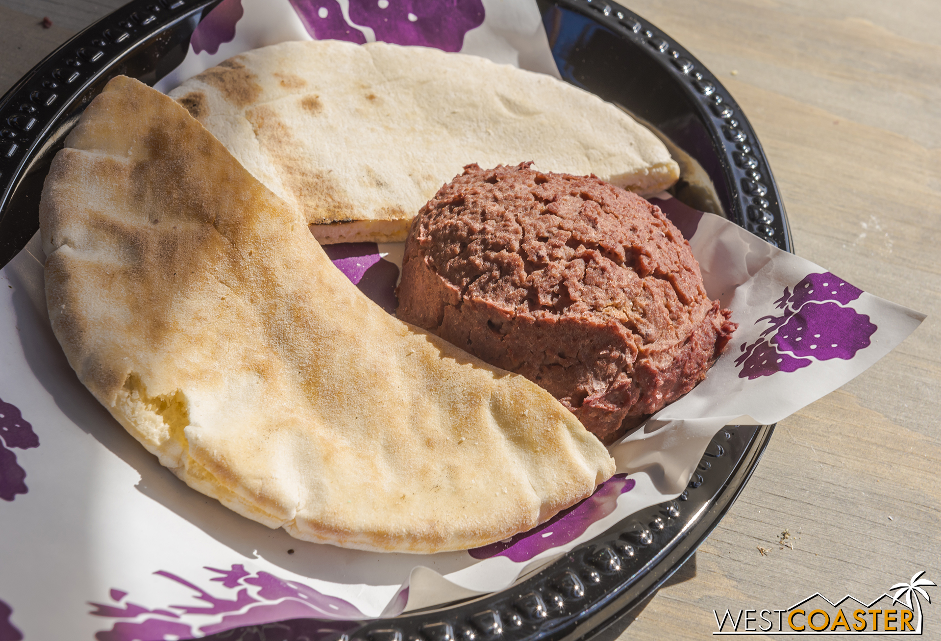  The Boysenberry Hummus with Grilled Pita was absolutely unremarkable.&nbsp; Not worth getting; save your tab for a second helping of one of the other items. 