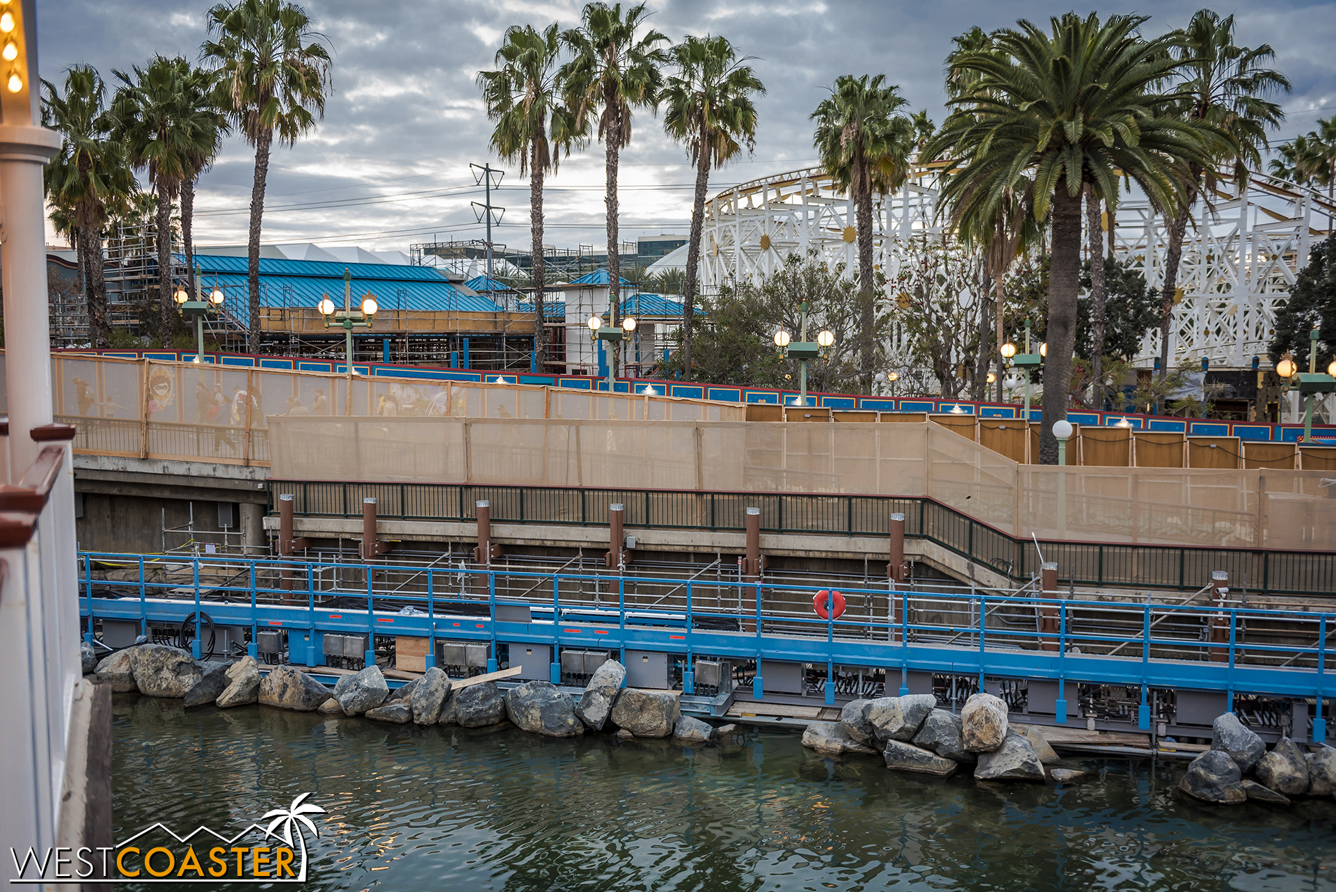  Also, here's this week's progress on the Incredicoaster station roof updating. 