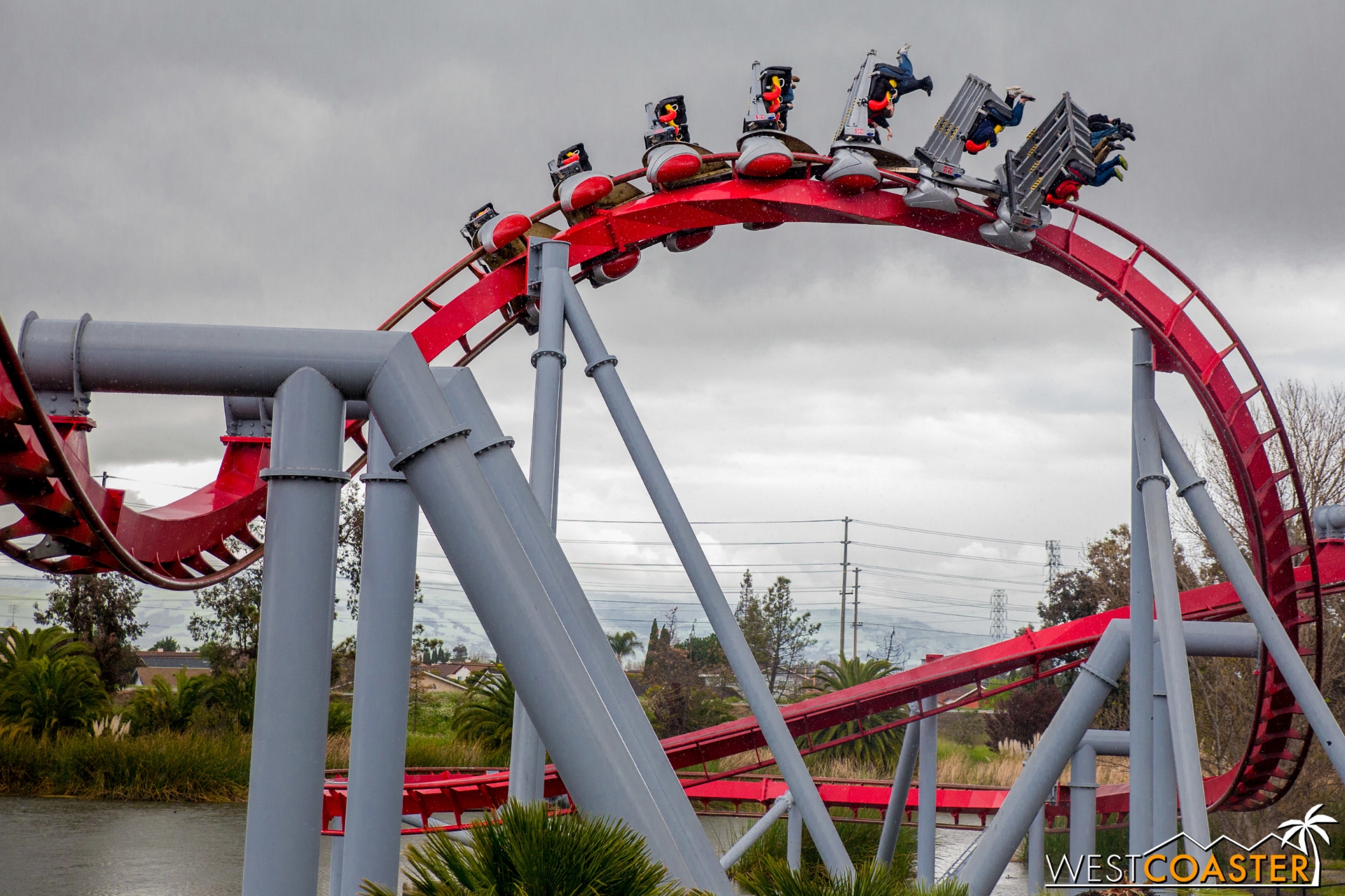 California's Great America Opening Day & Flight Deck's 25th — Restcoaster