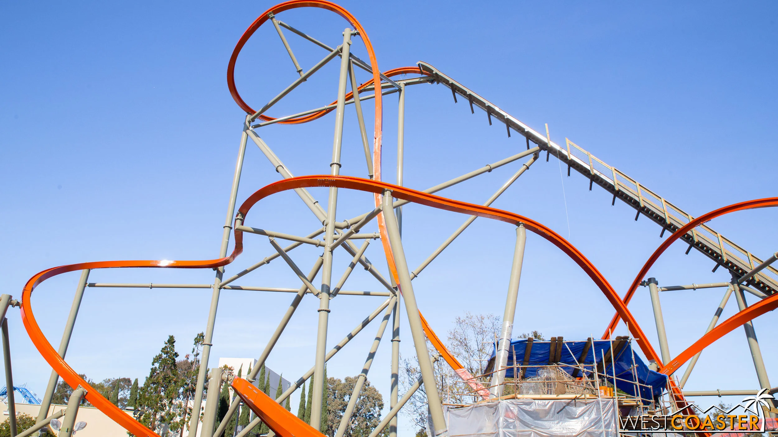 A wider look at it. It looks distorted after that last curve, but it's actually a built in incline before diving back down, guaranteeing a fun pop of airtime, especially for the last rows of riders. 