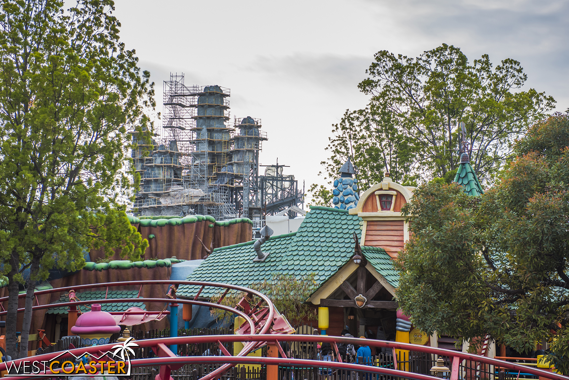  Here's how the rock spires are shaping up from the inside of the park. 