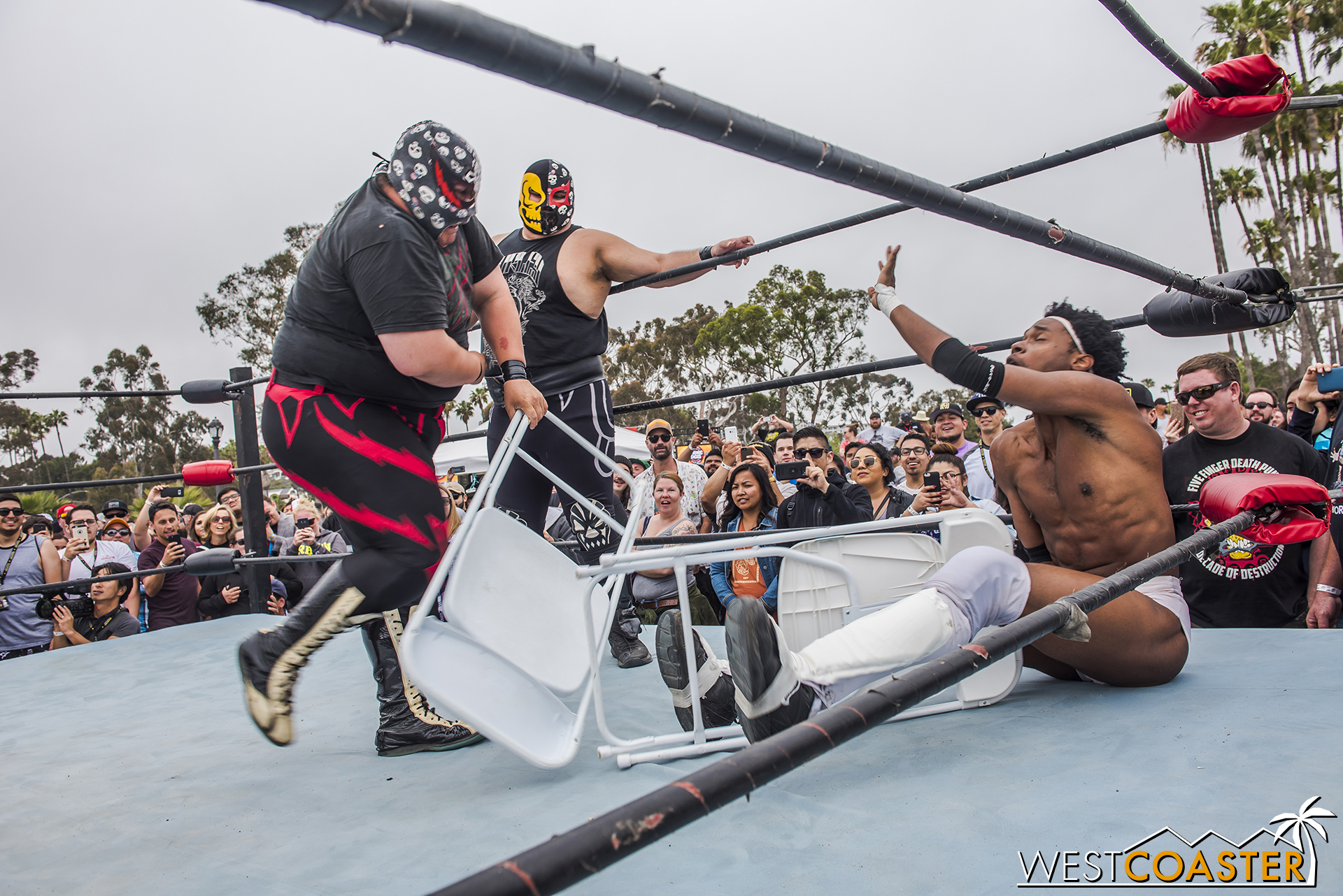  The championship match featured a lot of shennanigans, such as the heels using folding chairs in painful downtown demolitions. 