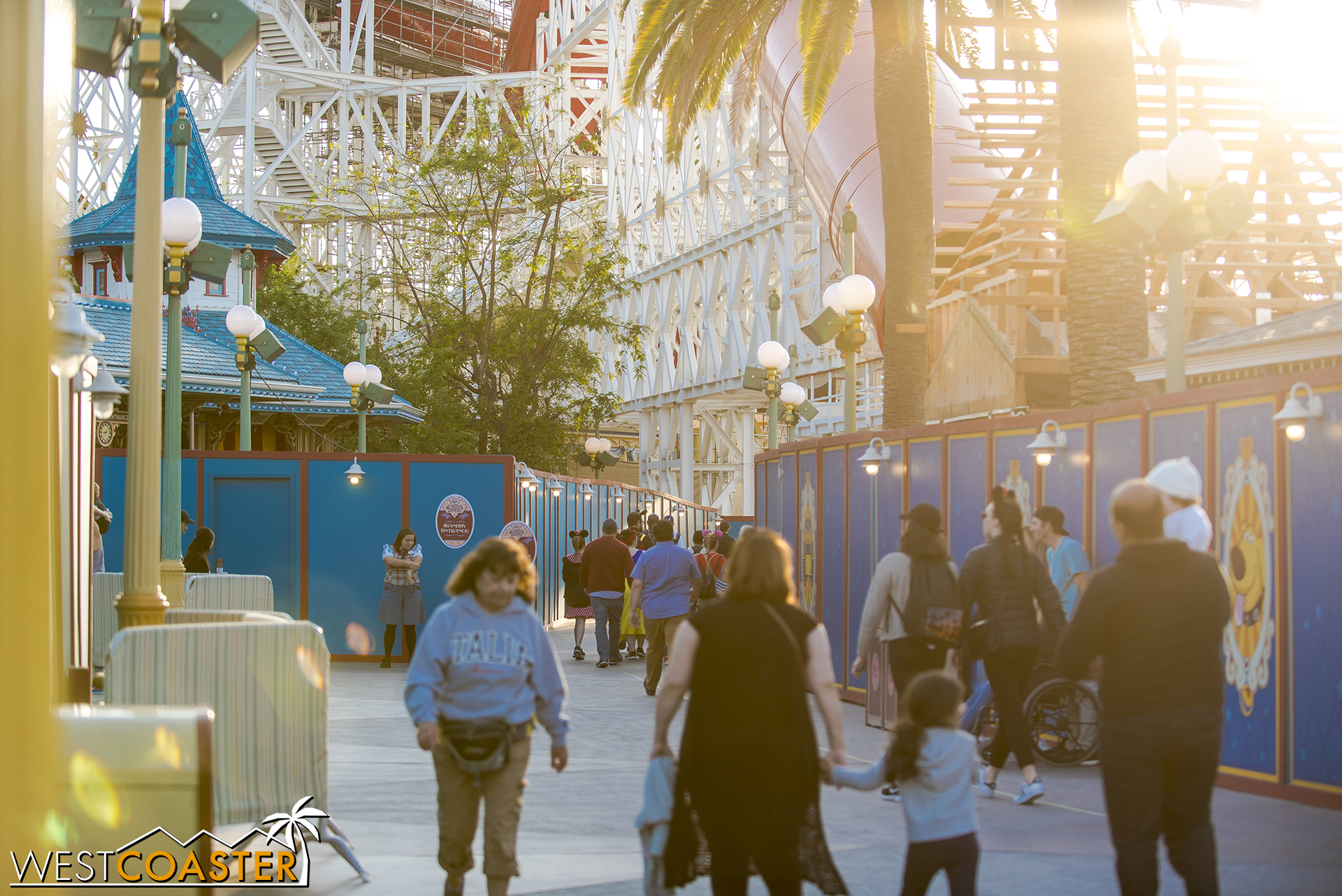  The entrance to Toy Story Midway Mania has been relocated to the back end. 