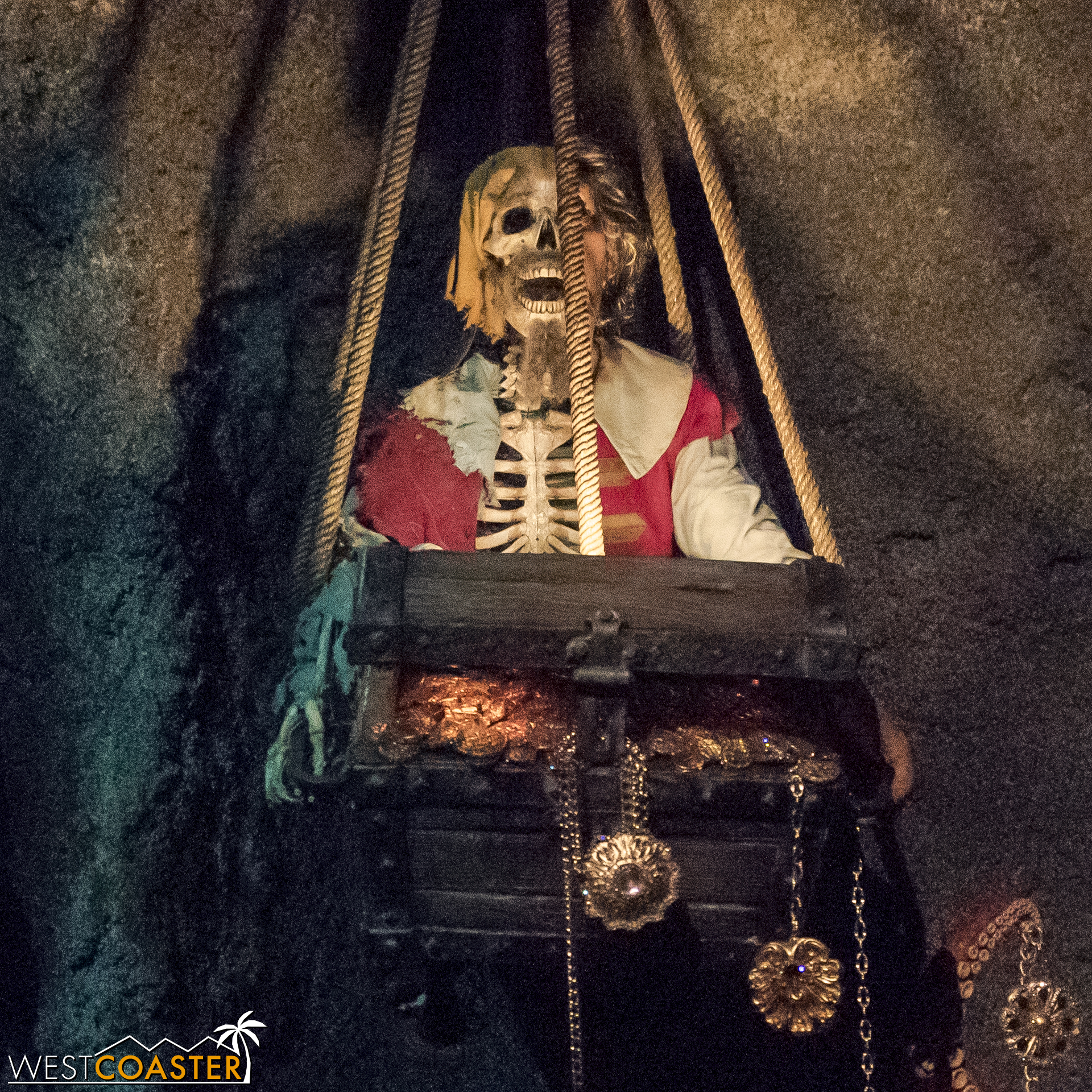 DLR-18_0613-F-PotC-0015.jpg