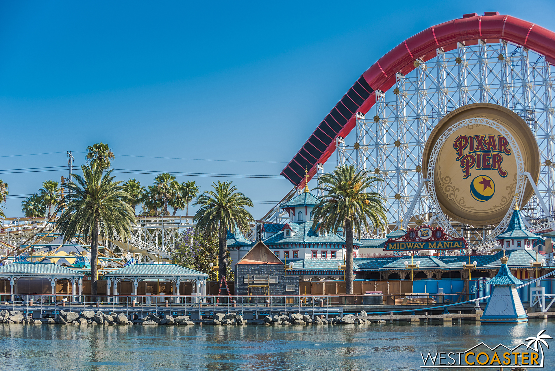 DLR-18_0613-D-PixarPier-0032.jpg