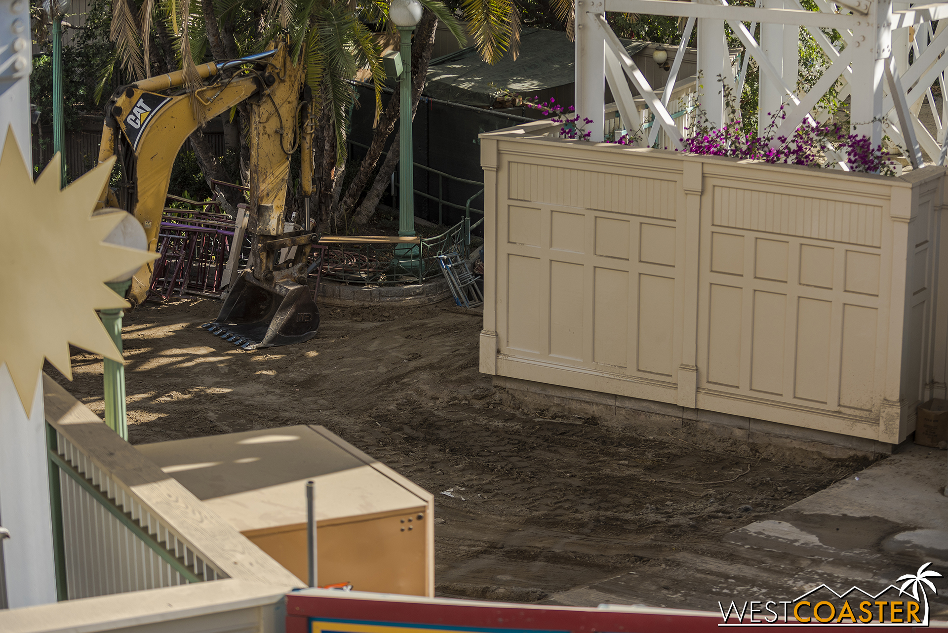 DLR-18_0613-D-PixarPier-0045.jpg