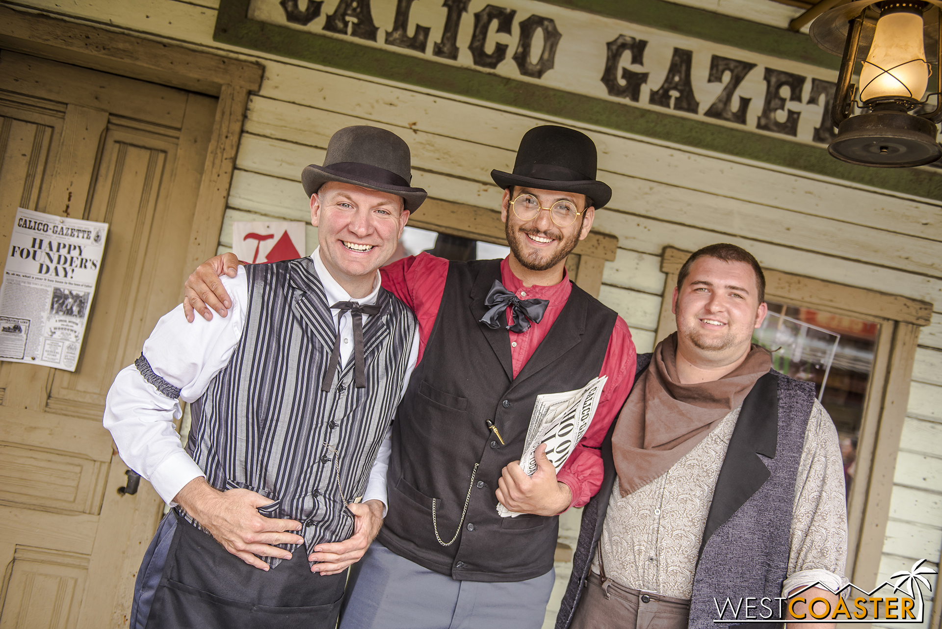Clem and Bixby pose with Emery Mund, who works at the post office. There was no sign of past years’ postmaster, Quint Campbell, though.