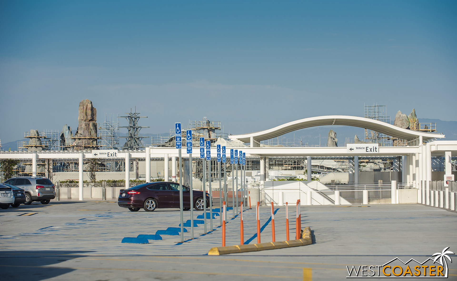  A compressed shot from the parking structure shows the skyline in a different context. 