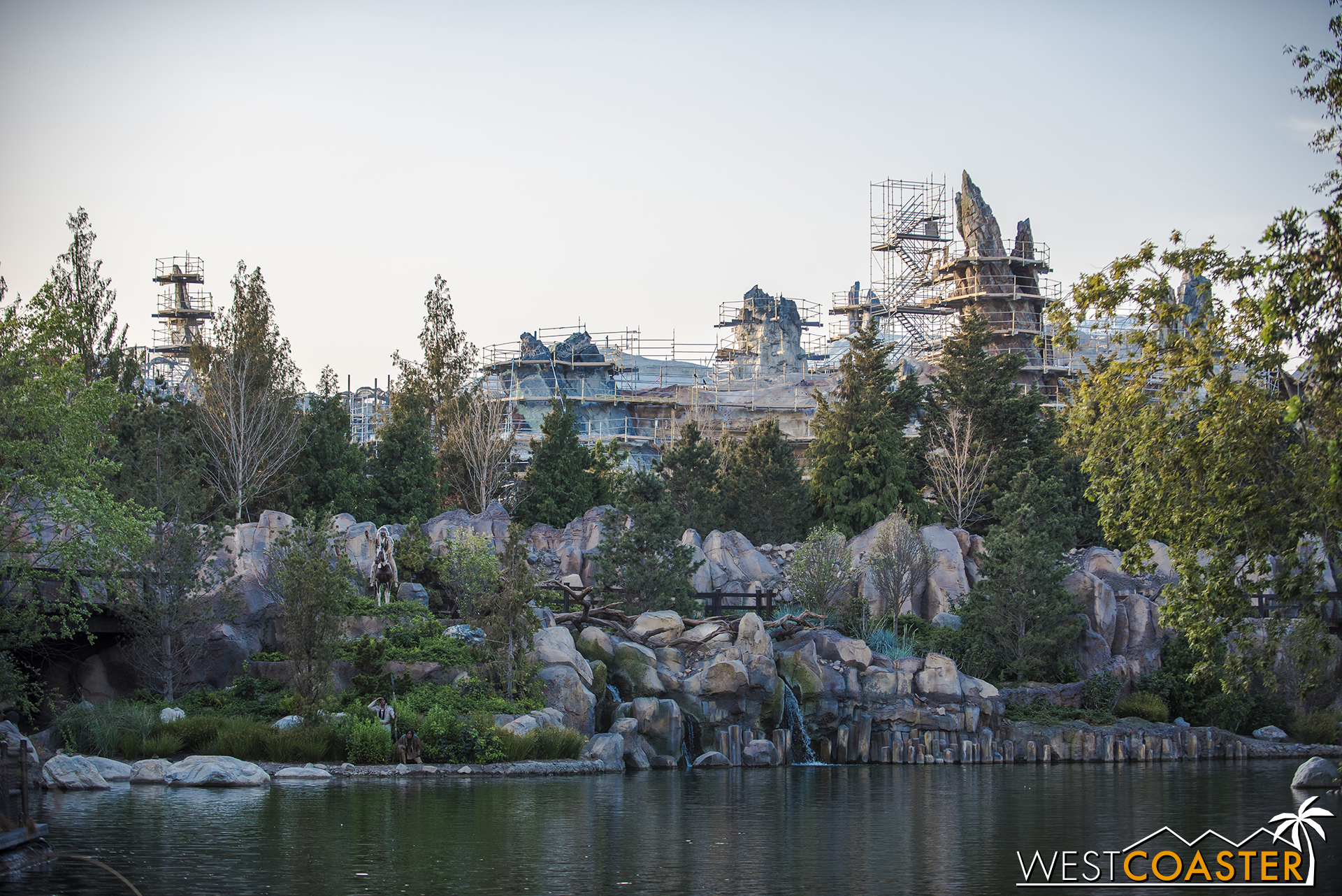  And on the Rivers of America side, they’re really starting to get prominent! 