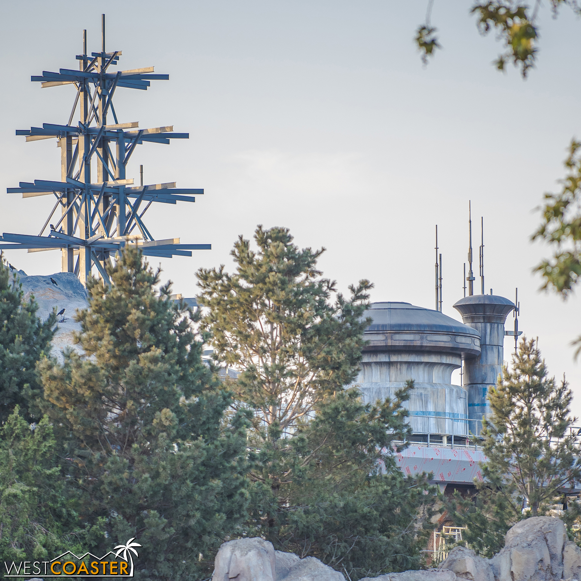  A bit of the architecture of Batuu can be glimpsed along the River too.  A teaser, I suppose, though it does interrupt the Frontierland continuity in a way that the rest of the Batuu landscape does not really. 