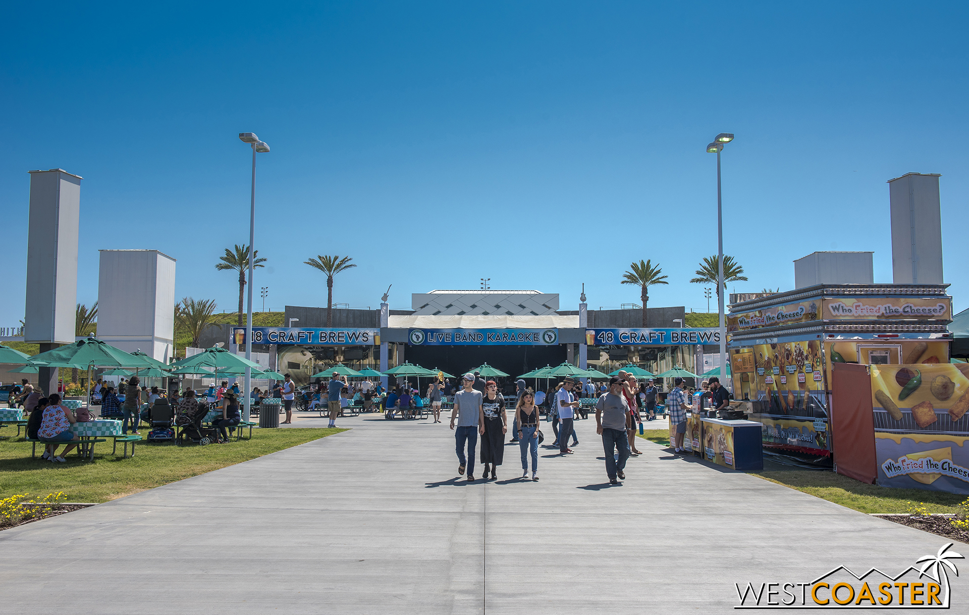  Plaza Pacifica is mainly home to the Pacific Amphitheater, which offers concerts and stand-up comedy performances throughout the Fair run.  Guests who buy tickets to these shows also can get into the Fair itself for free with the same ticket—if it’s