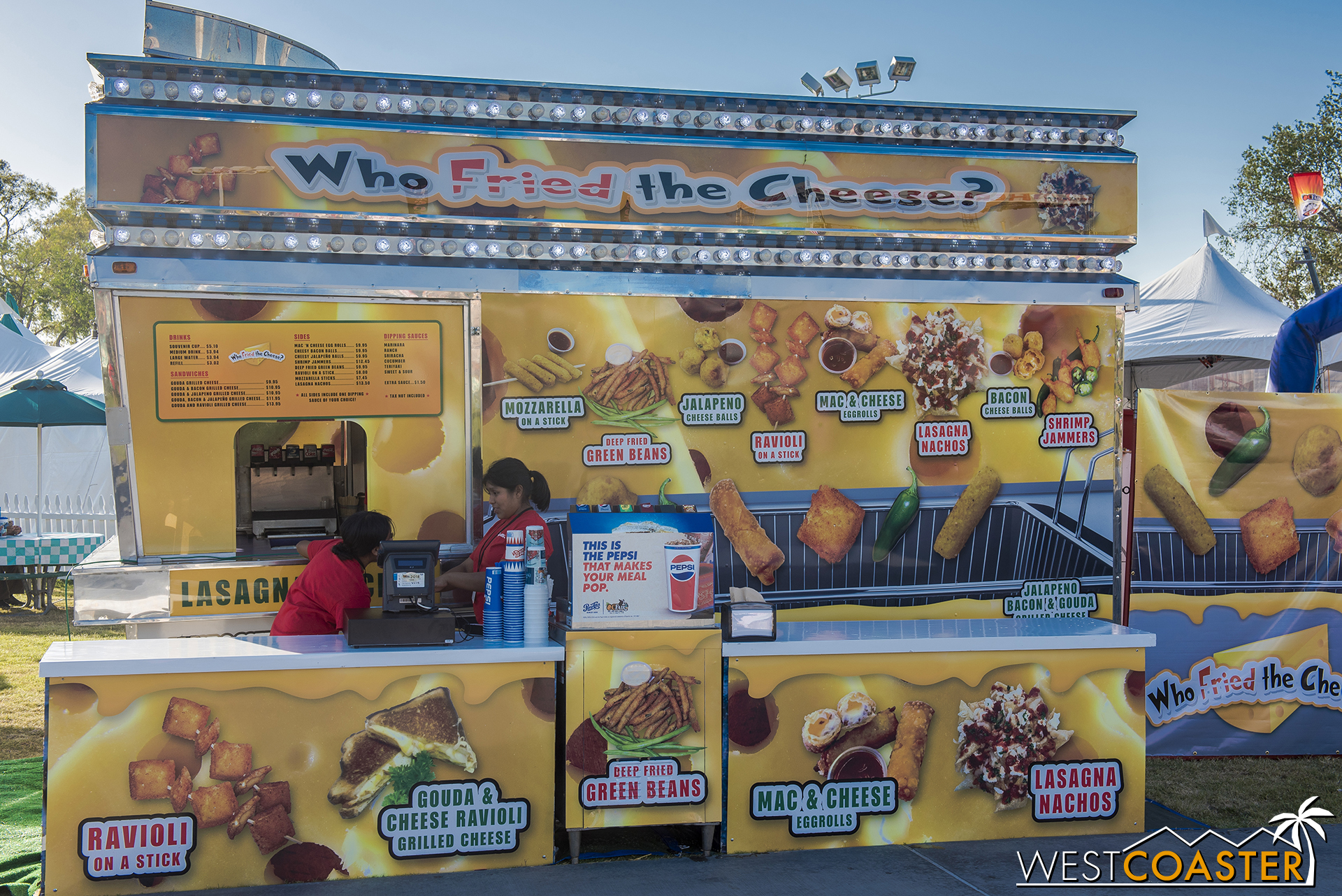  The Who Fried the Cheese stand, in Plaza Pacifica, also had Lasagna Nachos.  I wonder if these were better. 