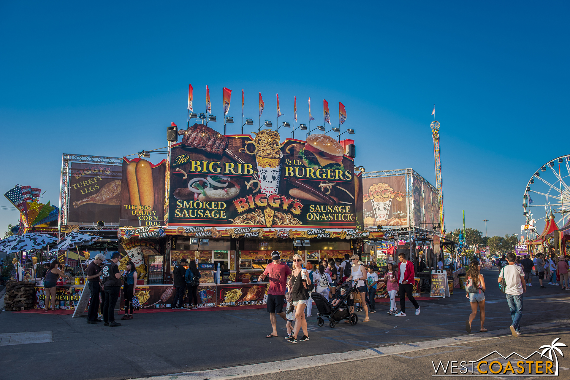  My favorite food item of the fair, however, were the Caramel Crack Fries from Biggy’s, located on the west side of Carnival. 