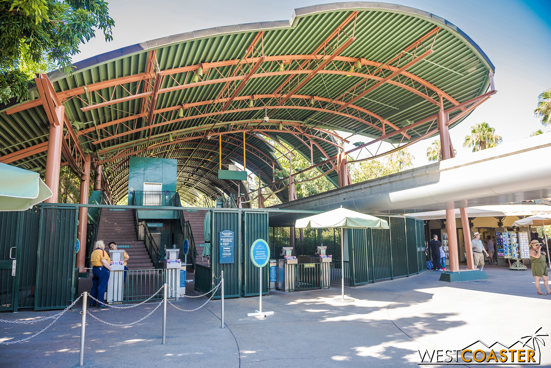  As a reader pointed out last time, the Downtown Disney monorail station did not actually close down for construction.  It was just down due to heat.  The station is still open normally. 