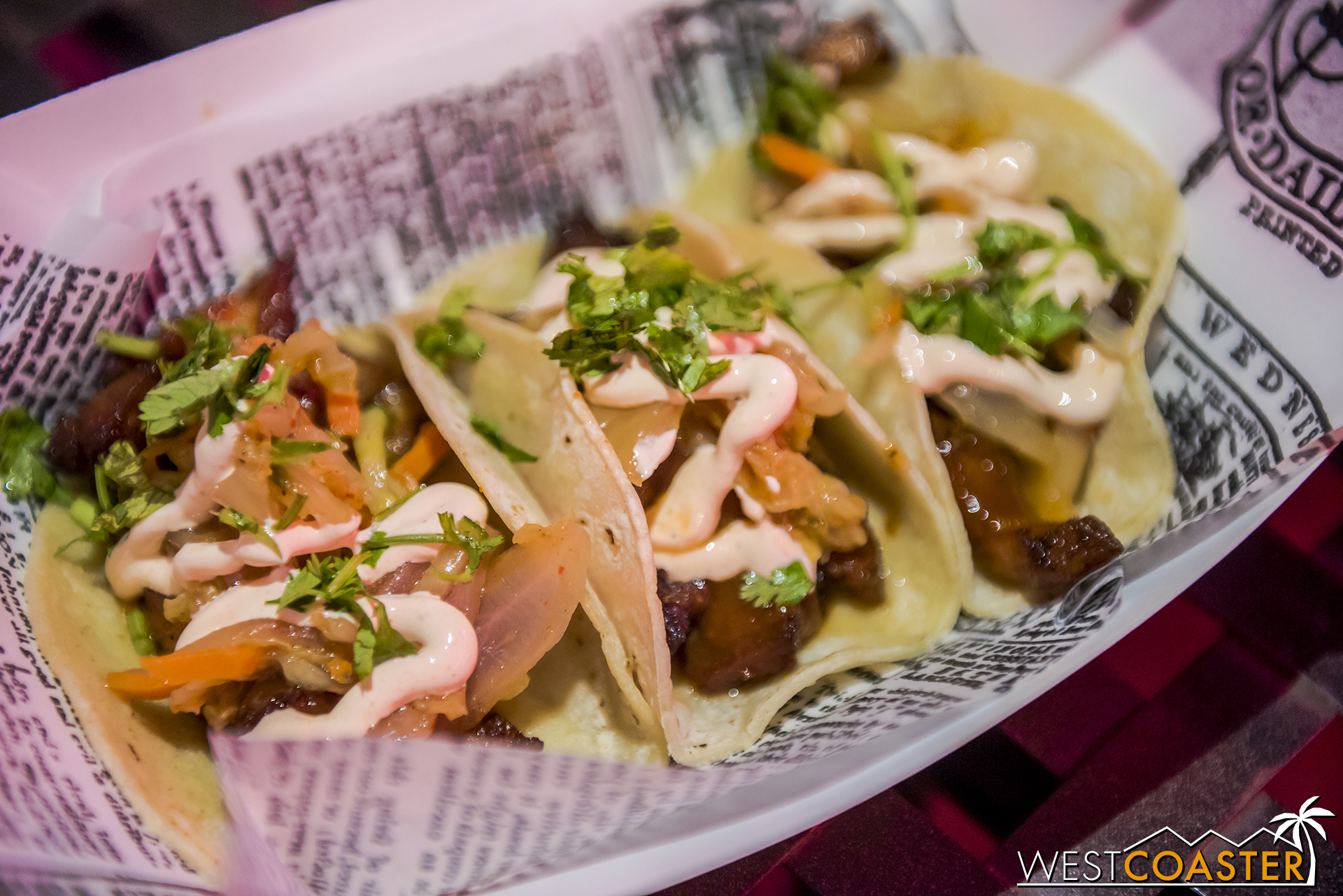  The Studio Catering Truck at the back of Hollywood Land has these Fire Dragon Tacos—pork belly tacos with kimchi slaw, Korean BBQ sauce, and Sriracha crema.  Unfortunately, the pork belly wasn’t really that tender, though I liked the overall flavor.