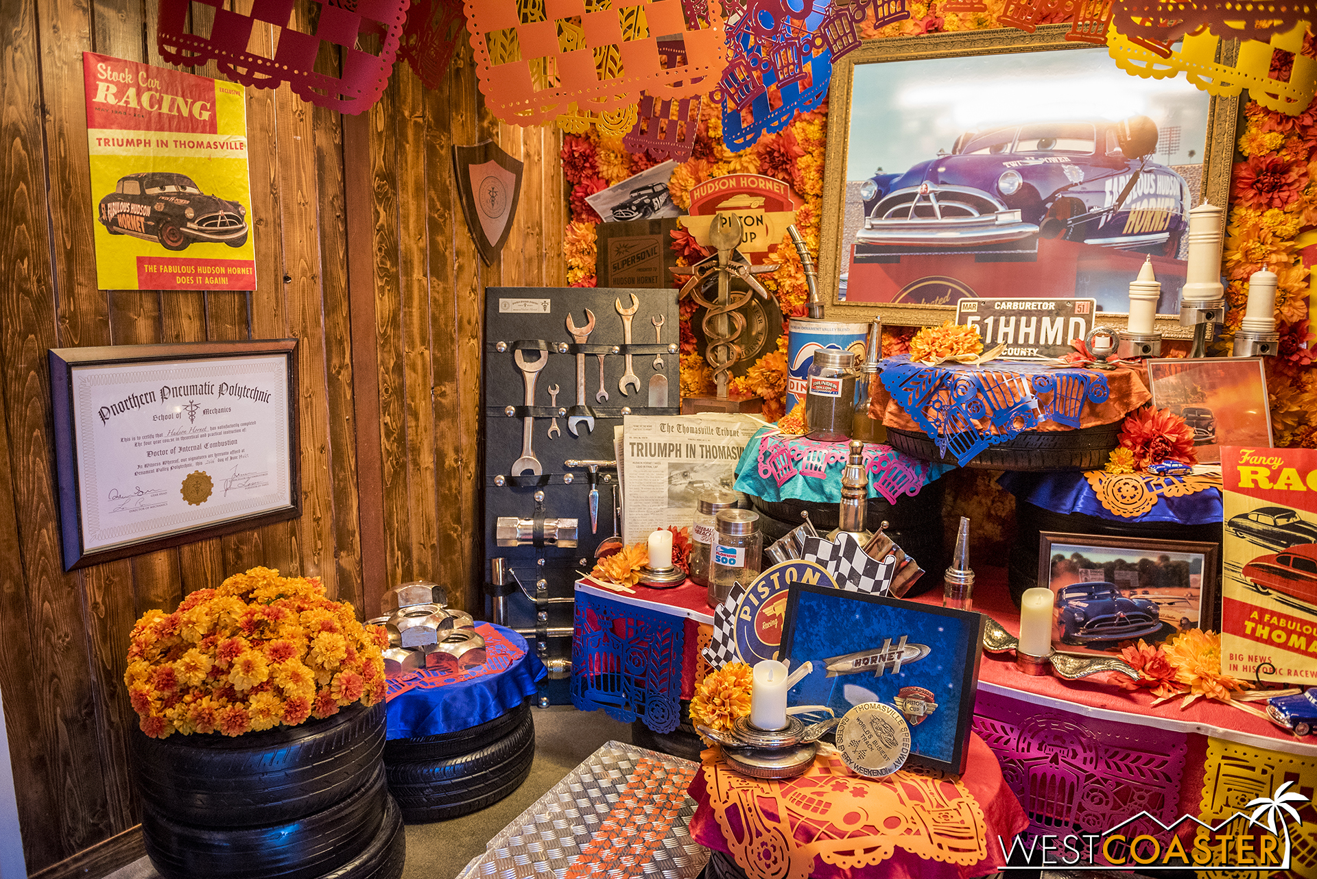  There’s an  ofrenda  inside for Doc Hudson. 