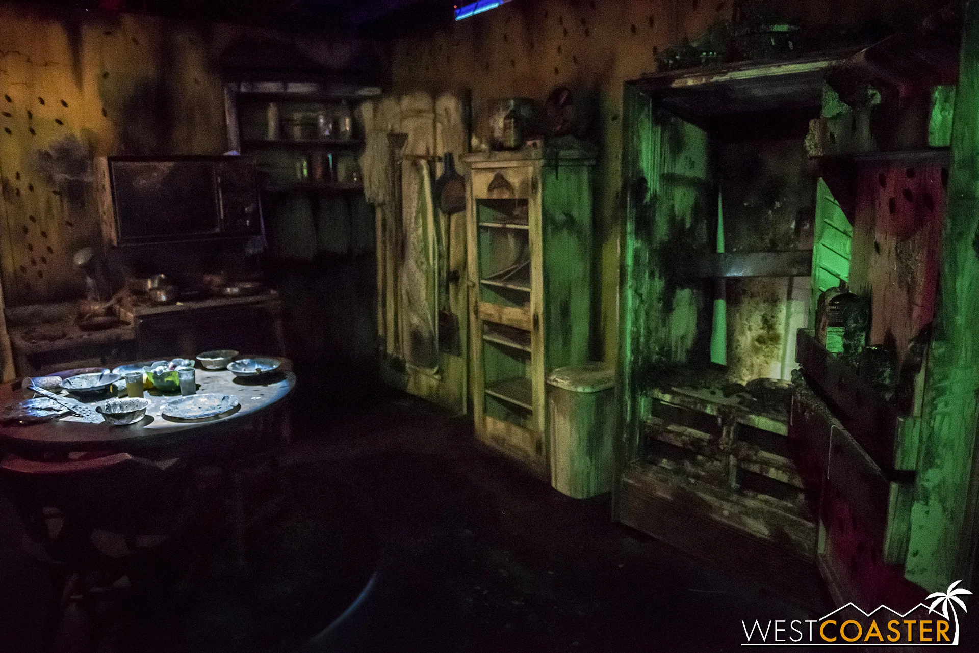 This kitchen is decidedly gross.