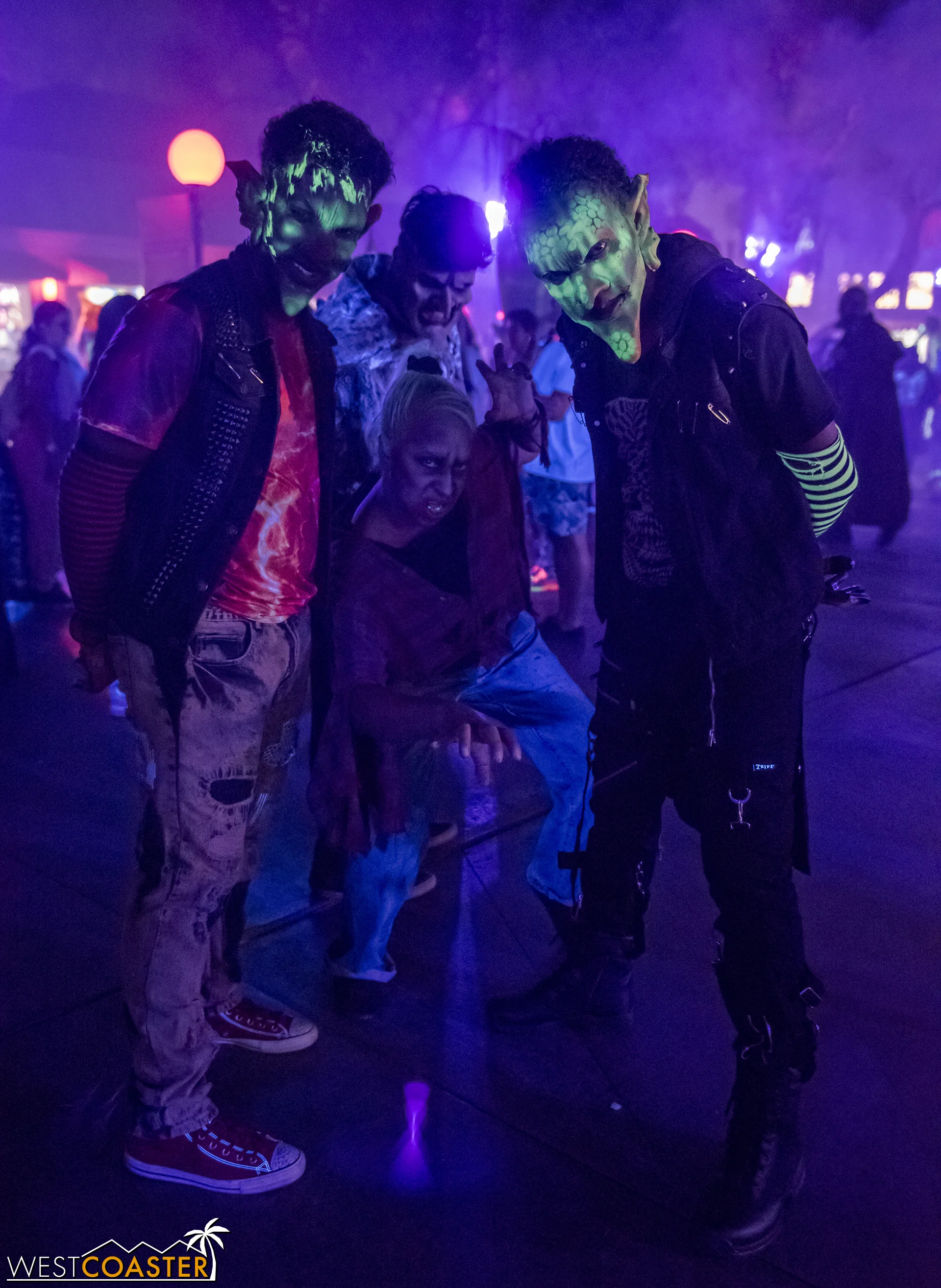 The final hour is a little more lax with the congregation of all the talent. They still scare, but they also seem to have rein to indulge in more creative tactics.