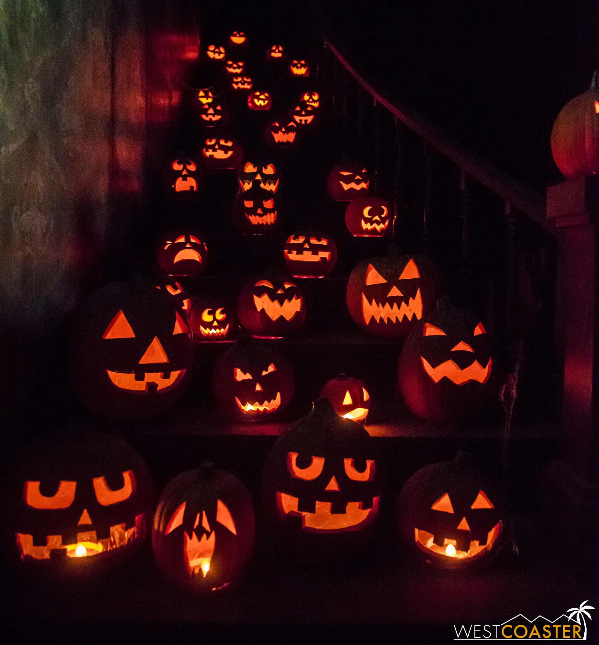 Trick or Treat! Back for yet another (and perhaps final?) year. With lights still out!