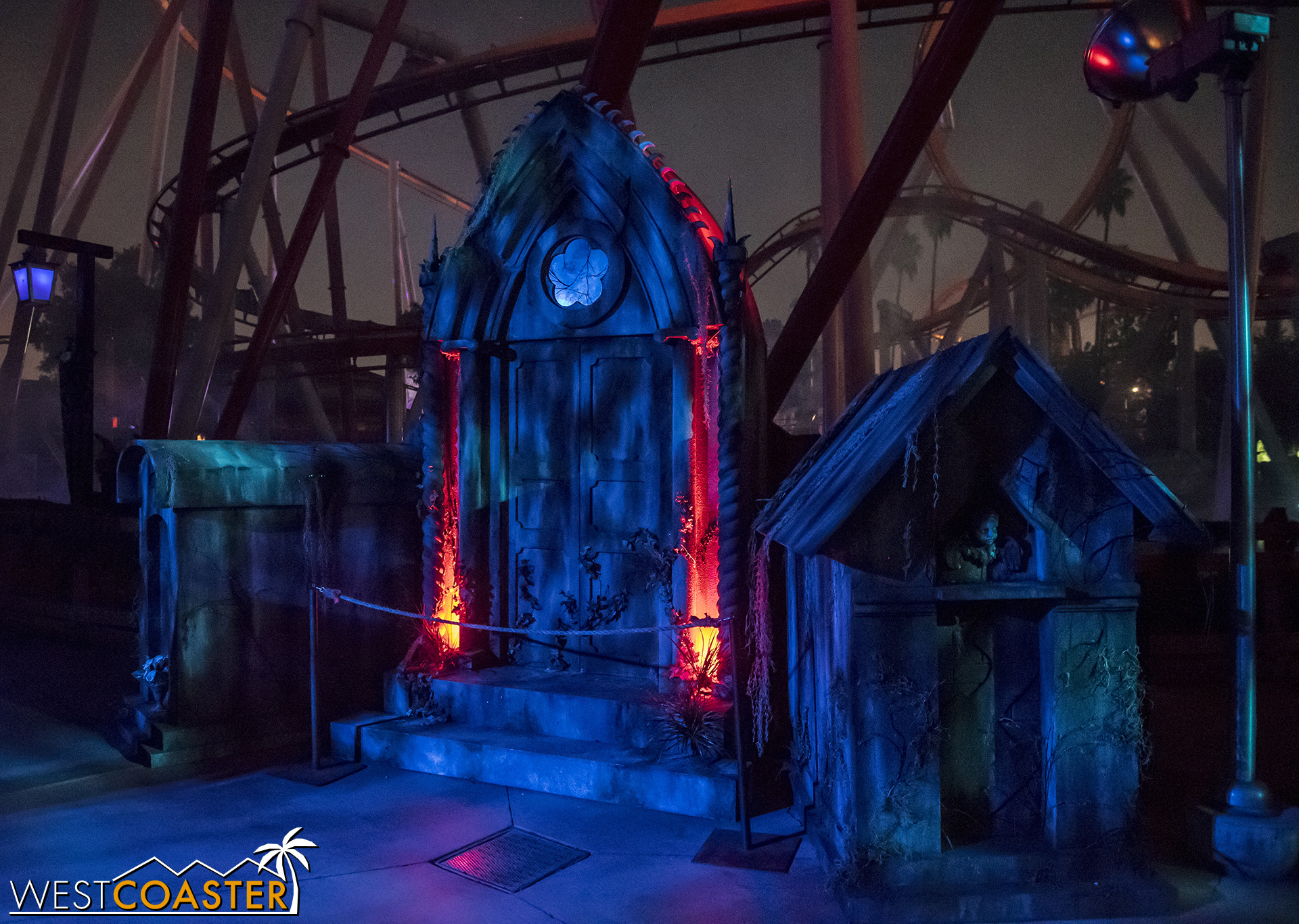  This crypt facade is the focal point of the scare zone—the crux of the monster circulation. 