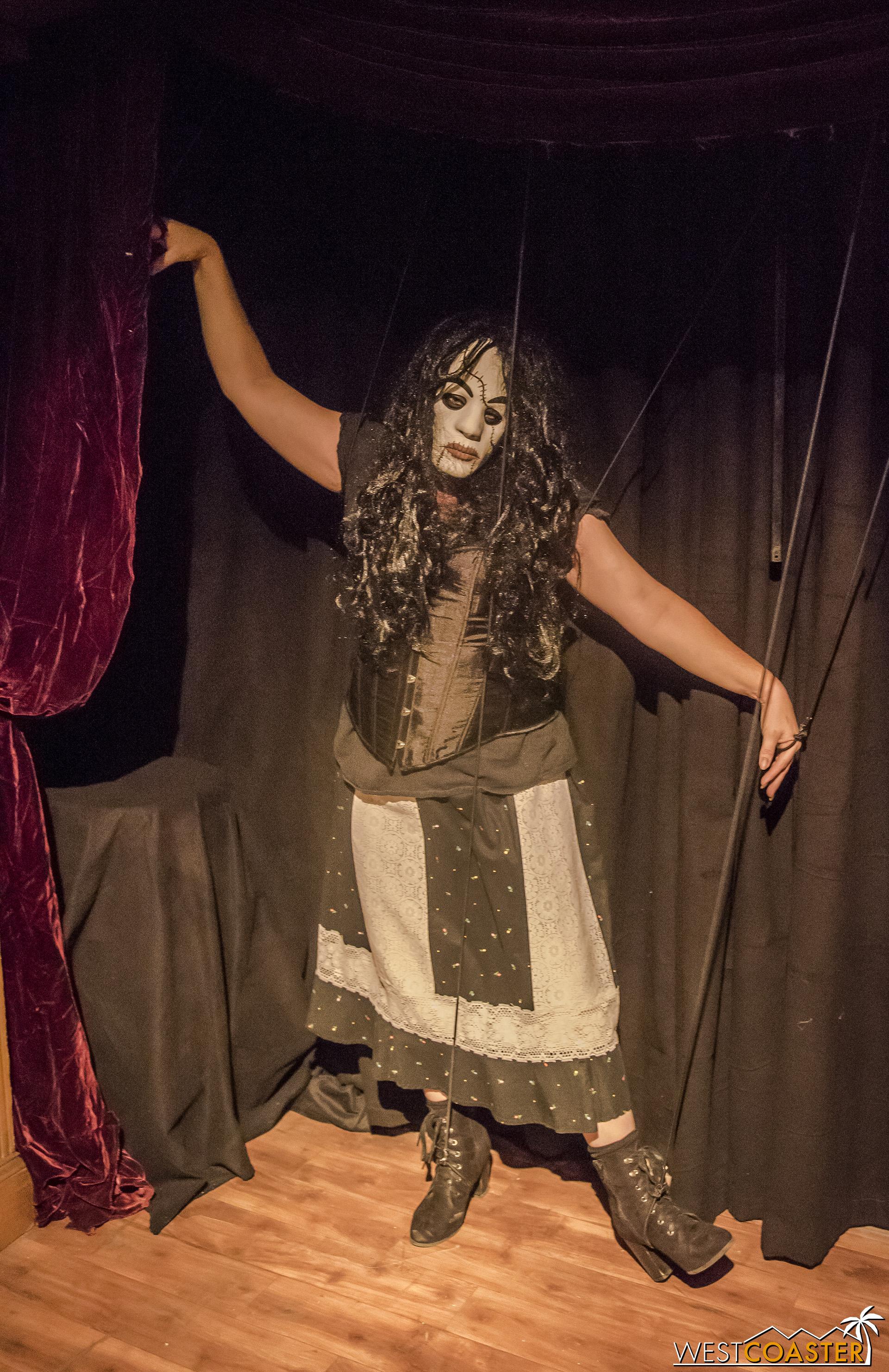 She’s got strings, and soon you might be strung up too!