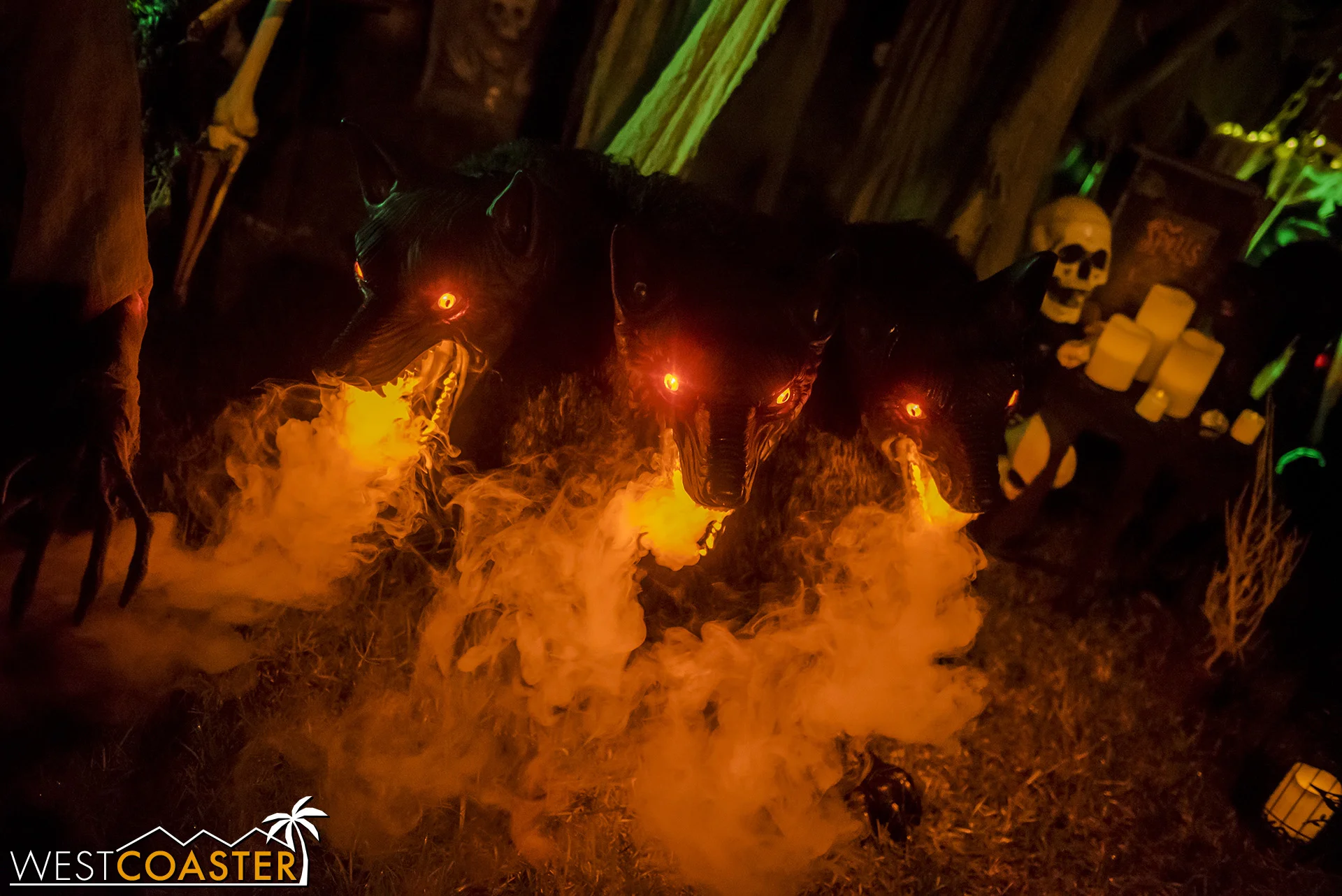 This fog-spewing Cerberus was pretty awesome.
