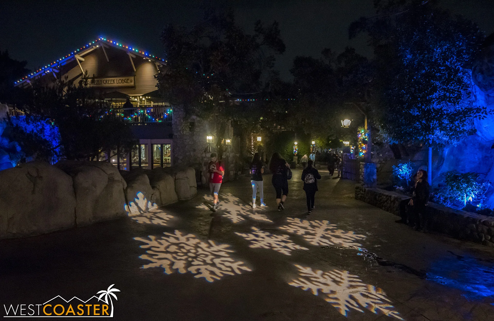 Snowflakes on the ground in CS.