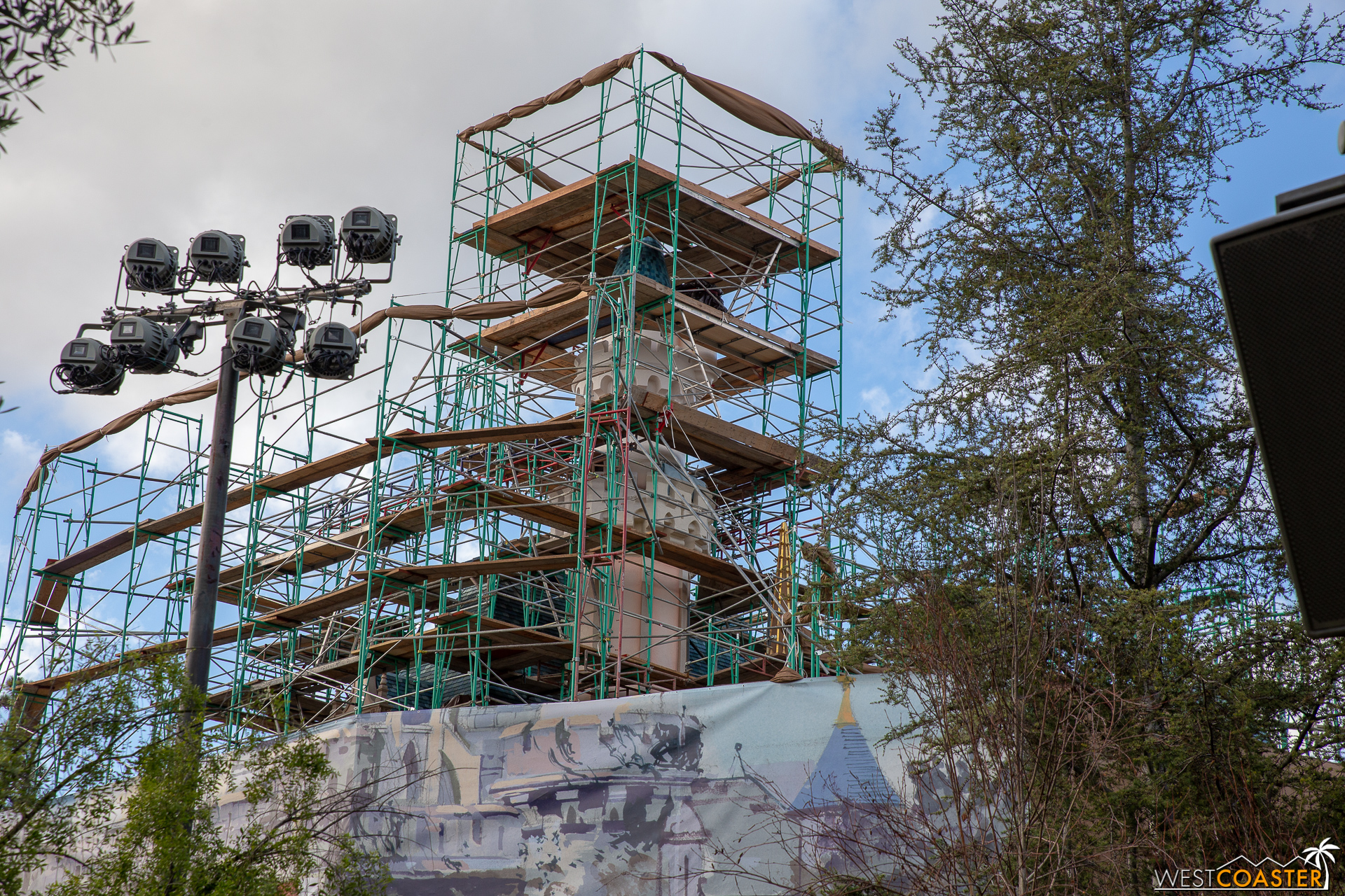 Westcoaster Disneyland Update 2-19-8.jpg