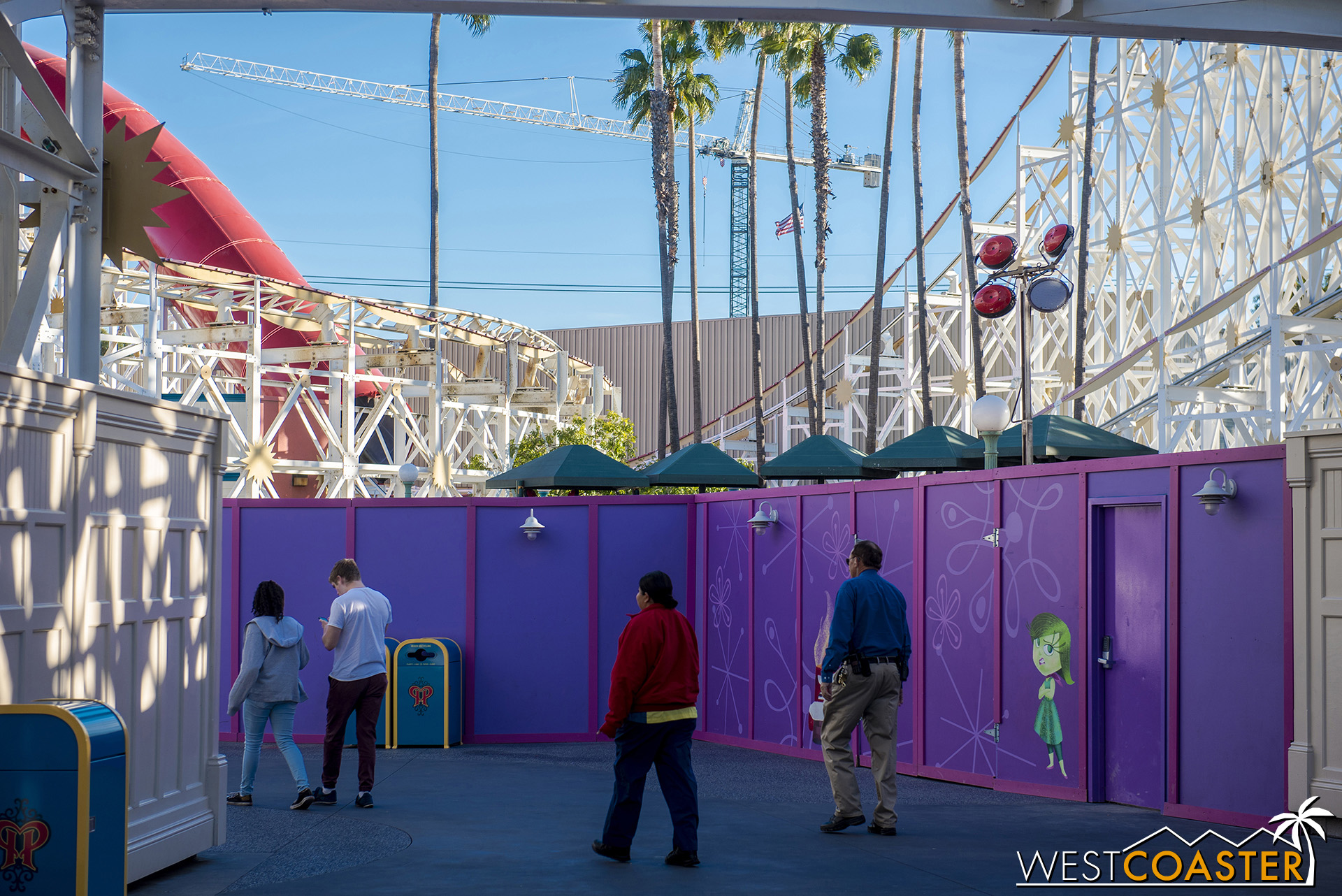  Hey look!  There’s something new with… the canopies? 