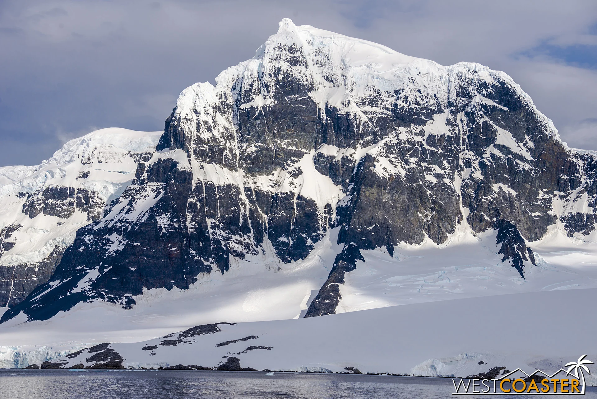The mighty peaks of the Antarctic landscape are exceptional.
