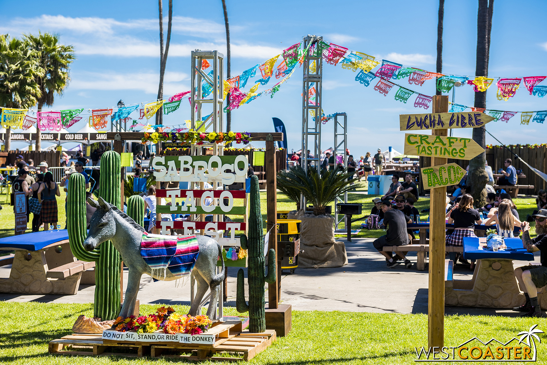  The V.I.P. area had special decorations. 