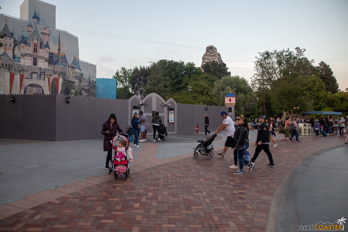 No more awkward shuffling strollers around! Roll ‘n go, baby!