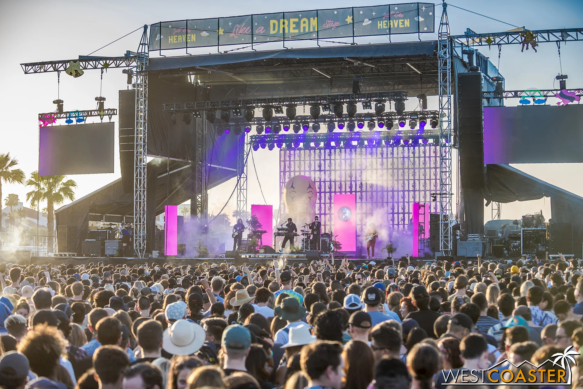 MGMT and its mass of fans.