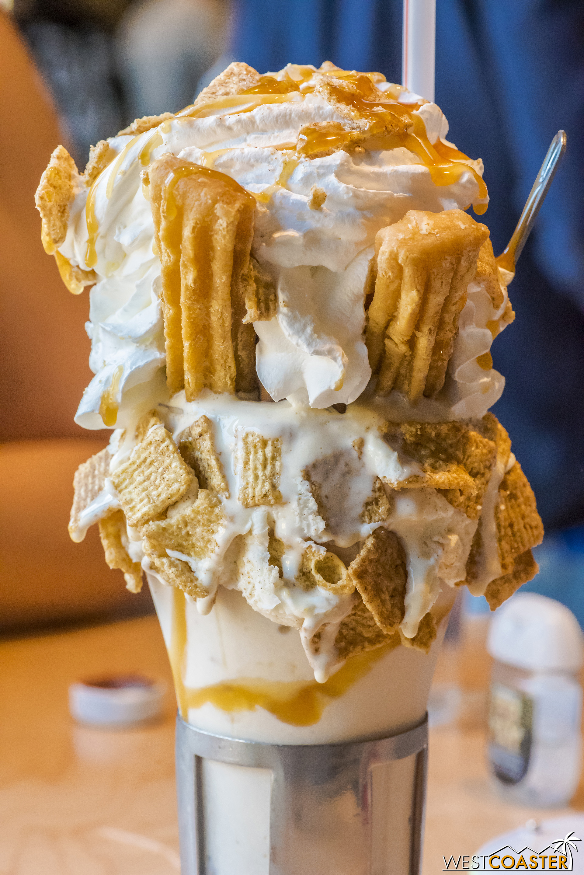  Here’s the Churro Choco Taco Crazy Shake, which features the Choco Taco ice cream treat, two curros, creme de leche, whipped cream, and ice cream, and of course, diabetes. 