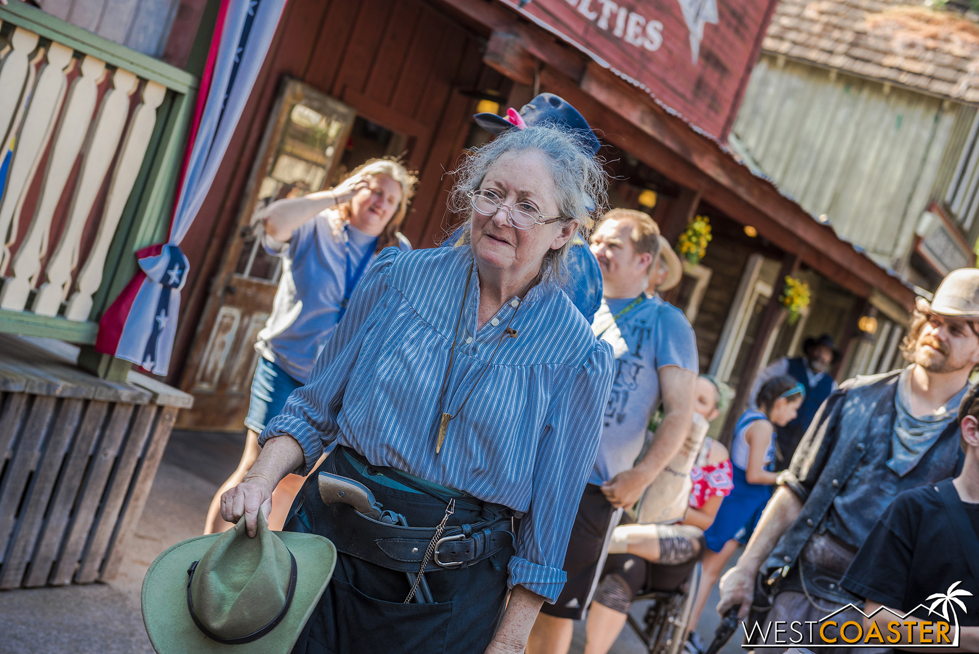  Abigail Dynamite is back, roaming the streets of Calico. 