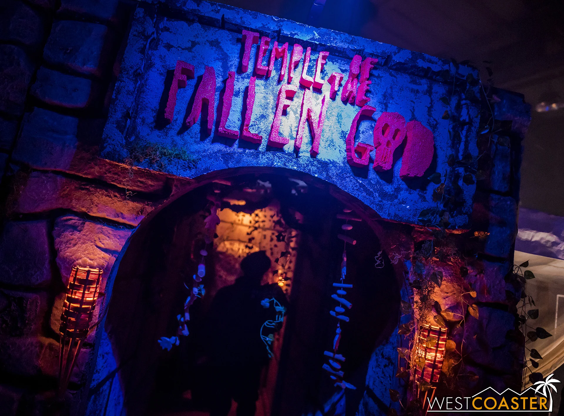 MSS-19_0809-09-RealmOfShadow-TempleOfTheFallenGod-0000a.jpg