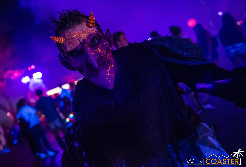 Six Flags Magic Mountain Fright Fest 2019: General Review — Restcoaster